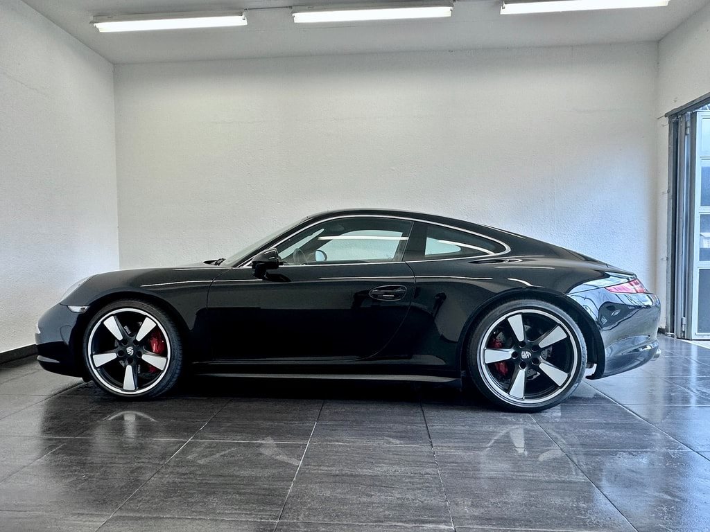PORSCHE 911 Carrera S 50 Years PDK-image-6