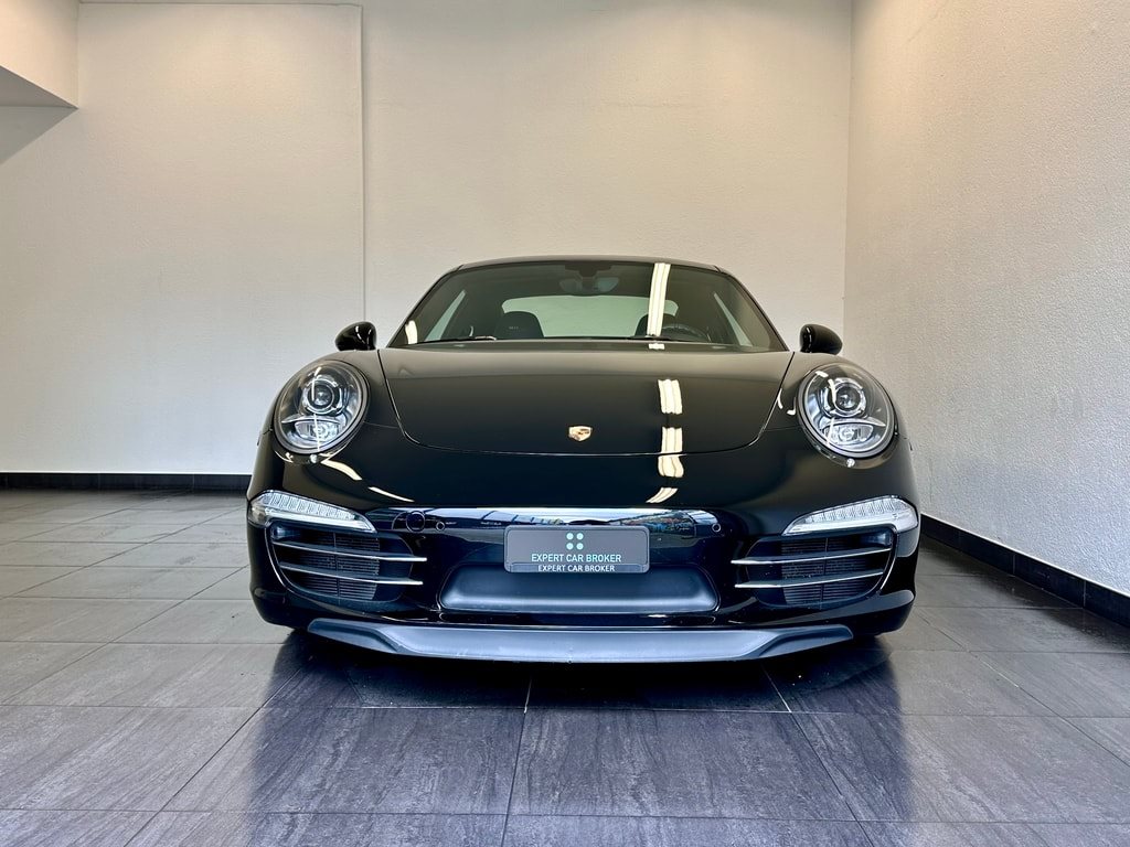 PORSCHE 911 Carrera S 50 Years PDK-image-2