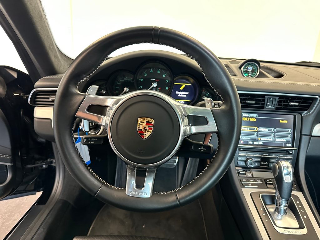 PORSCHE 911 Carrera S 50 Years PDK-image-14
