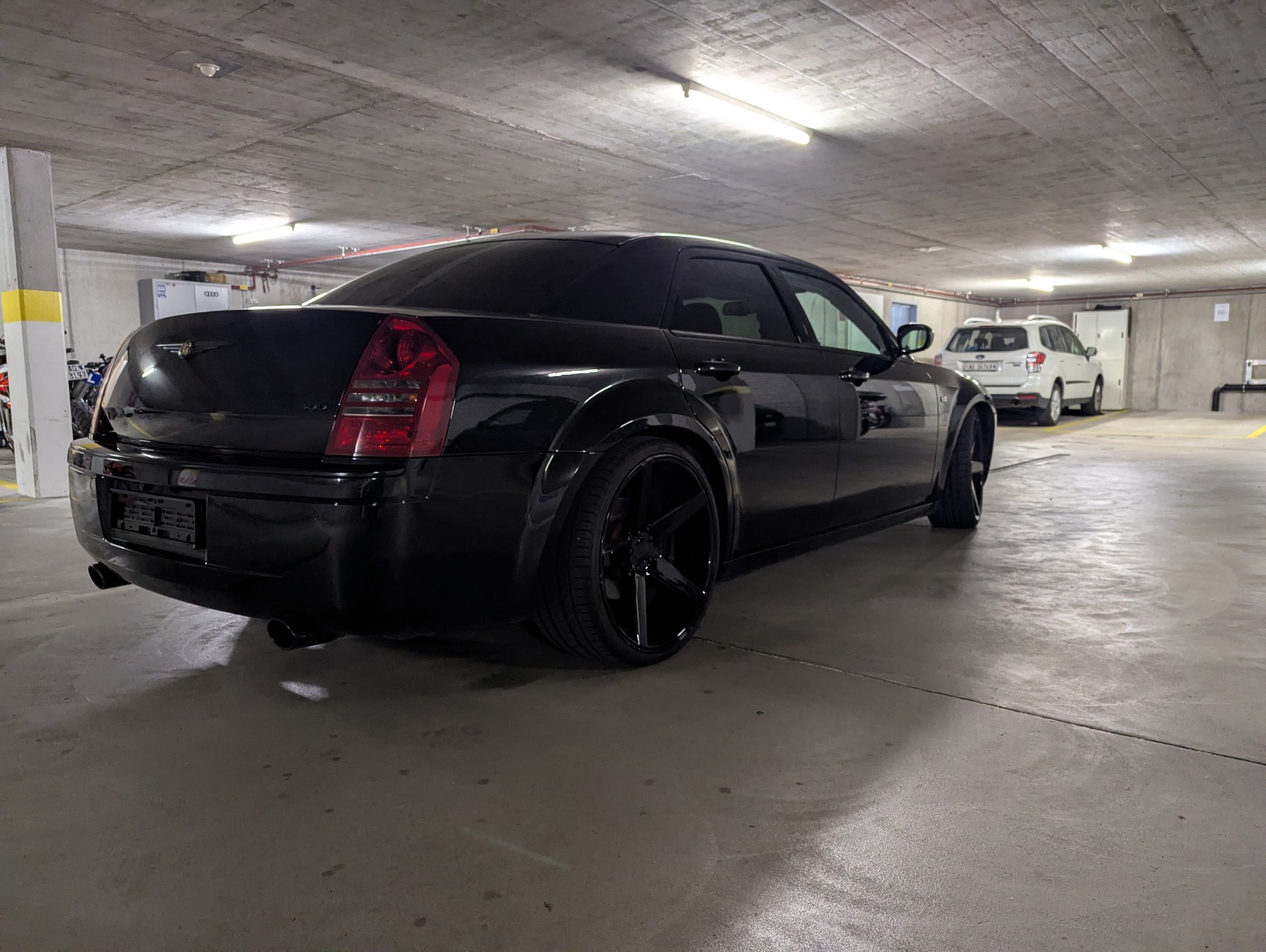 CHRYSLER Chrysler 300C 5.7 HEMI V8 360 PS | KW | 22 Zoll | Frisch MFK-image-2