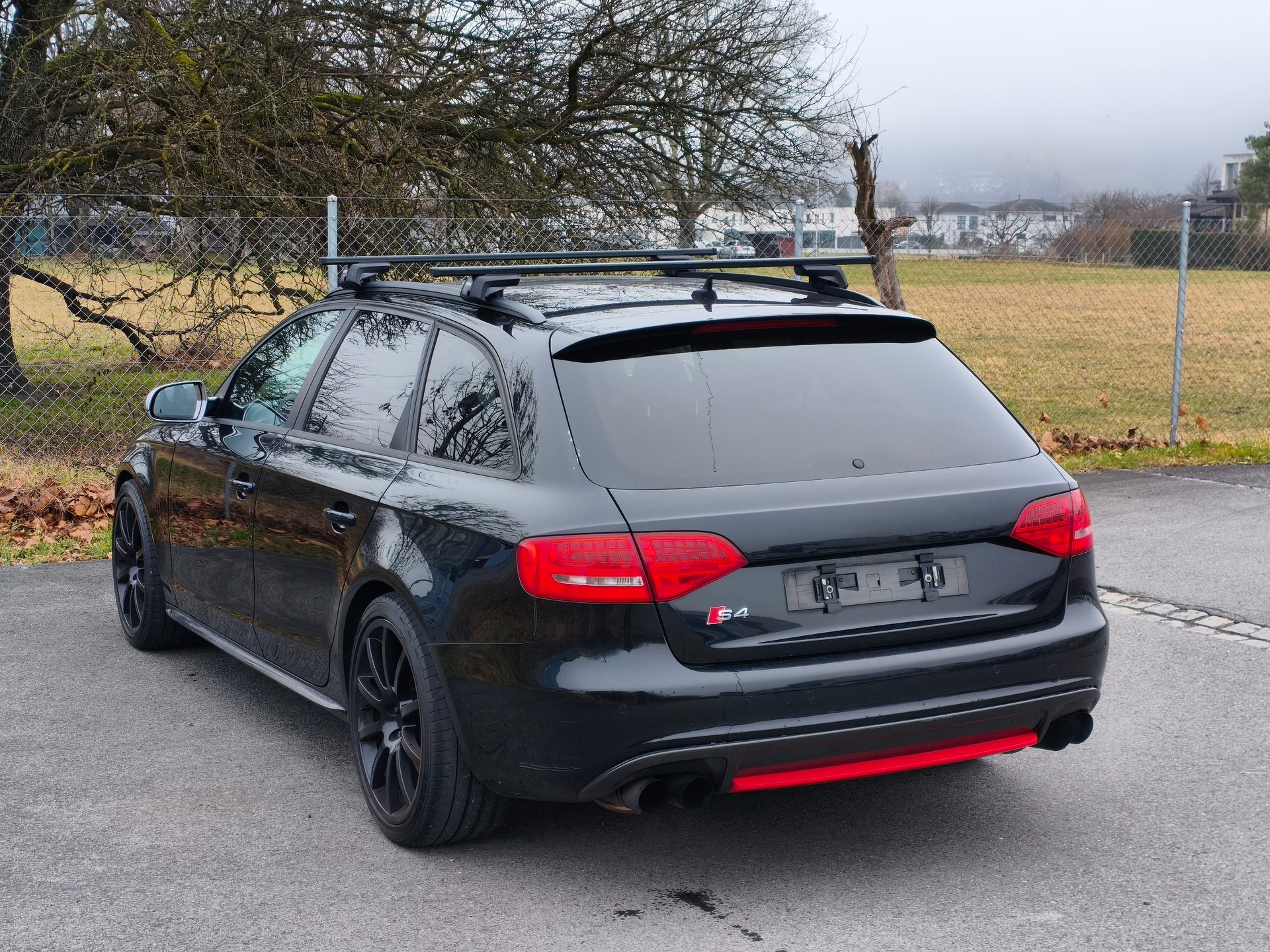 AUDI S4 Avant 3.0 TFSI quattro S-tronic-image-7