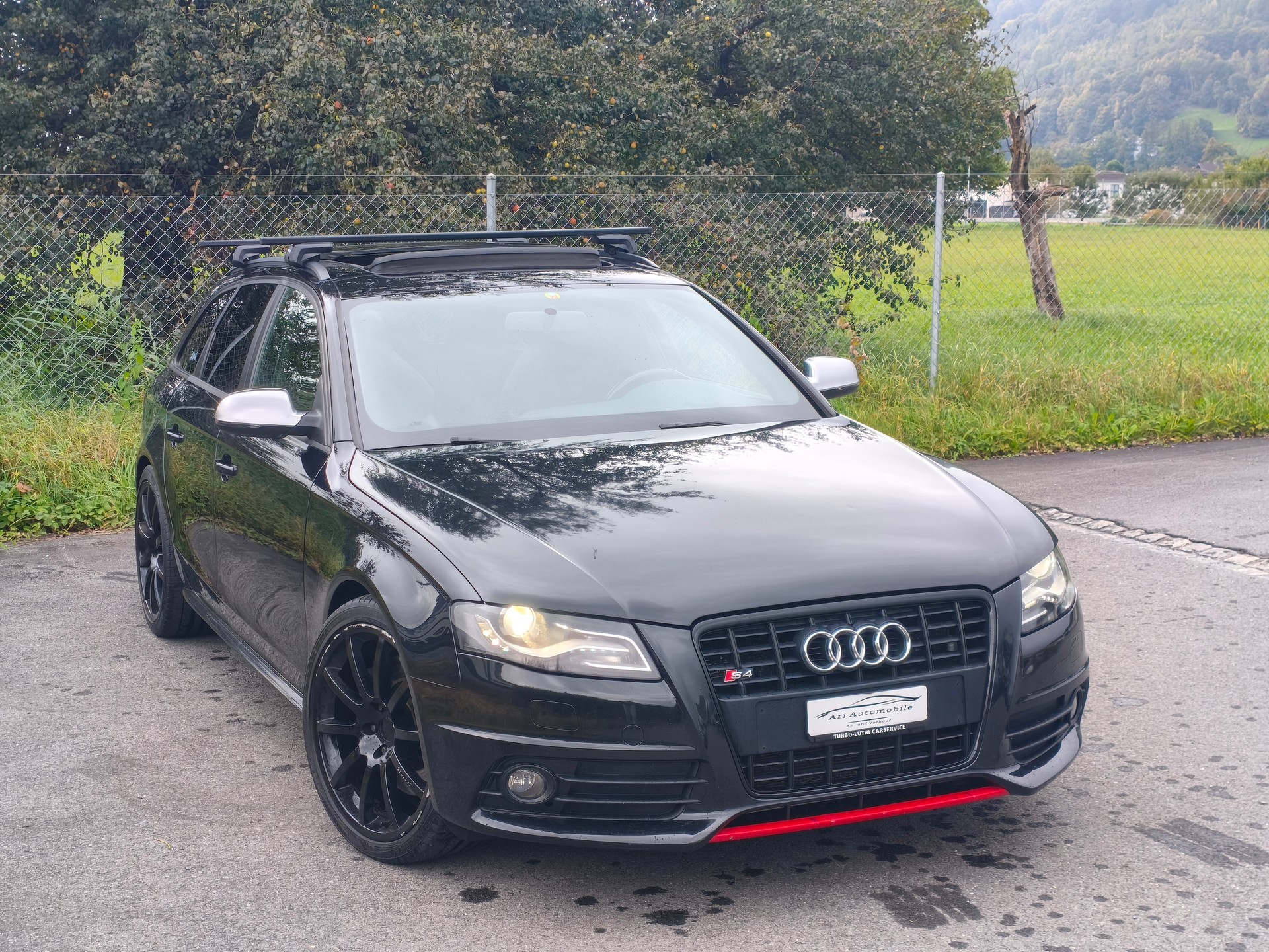 AUDI S4 Avant 3.0 TFSI quattro S-tronic-image-3