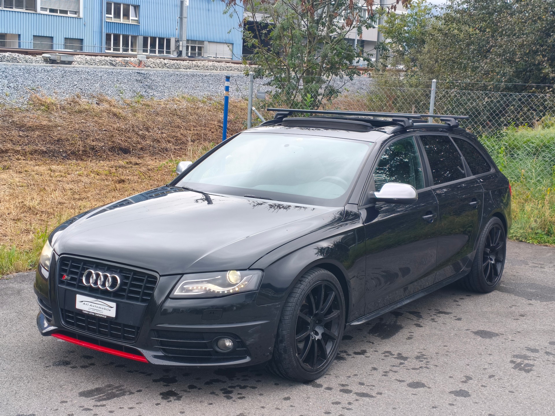 AUDI S4 Avant 3.0 TFSI quattro S-tronic-image-10