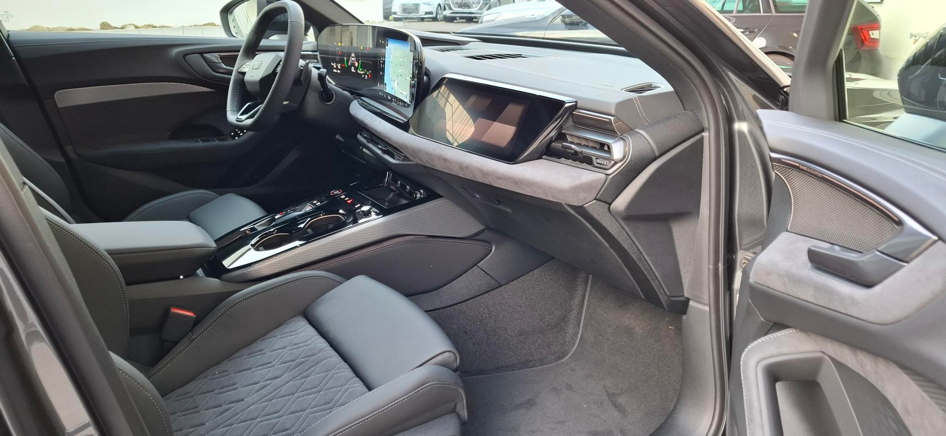AUDI A5 Avant e-hybrid quattro 270 kW S tronic-image-9