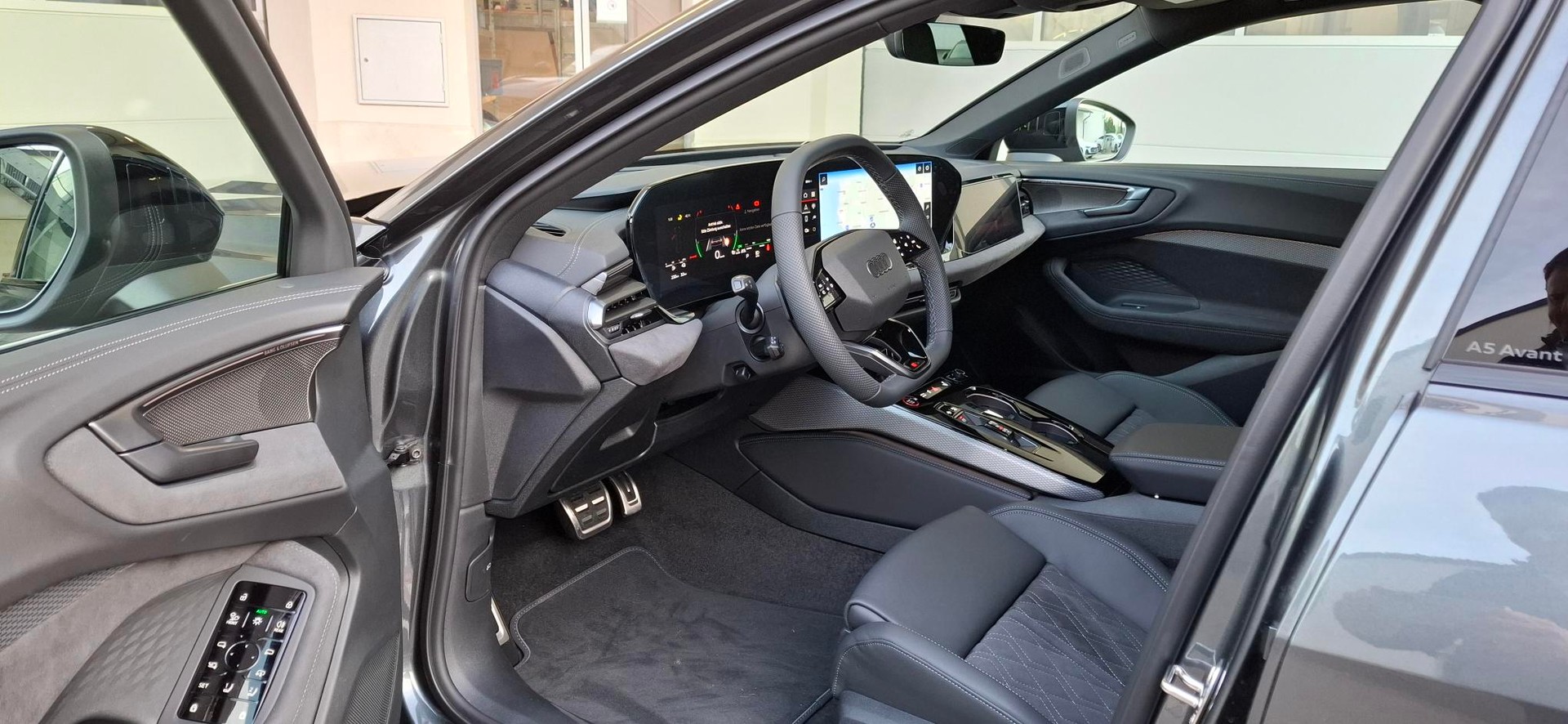 AUDI A5 Avant e-hybrid quattro 270 kW S tronic-image-6