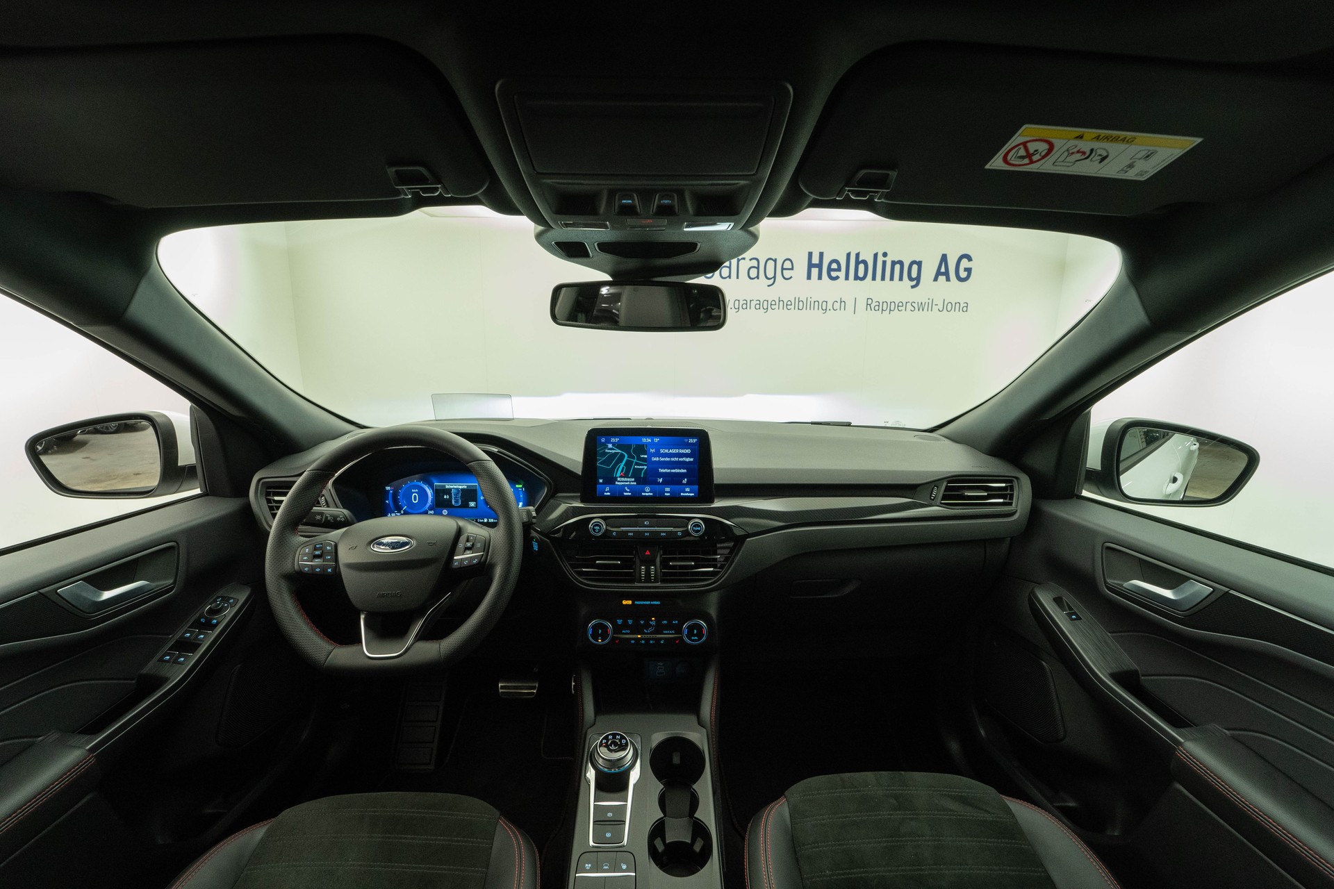 FORD Kuga 2.5 Plug-in Hybrid ST-Line X-image-5