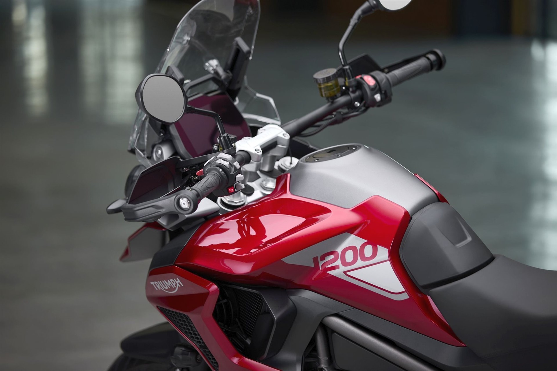 TRIUMPH Tiger 1200 GT Pro INCL. KOFFERKIT !!-showroom-element-1