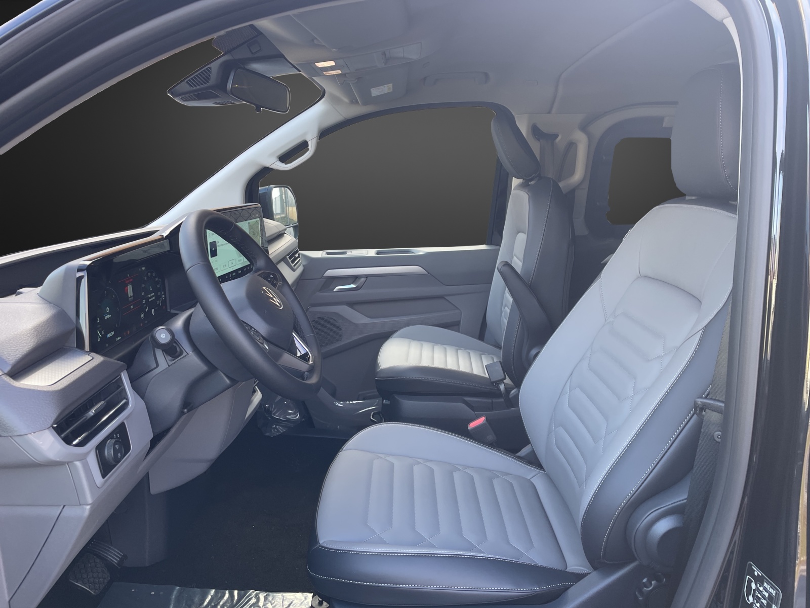 VW Caravelle 2.0 TDI Style LWB 4 Motion Aut 8-image-7