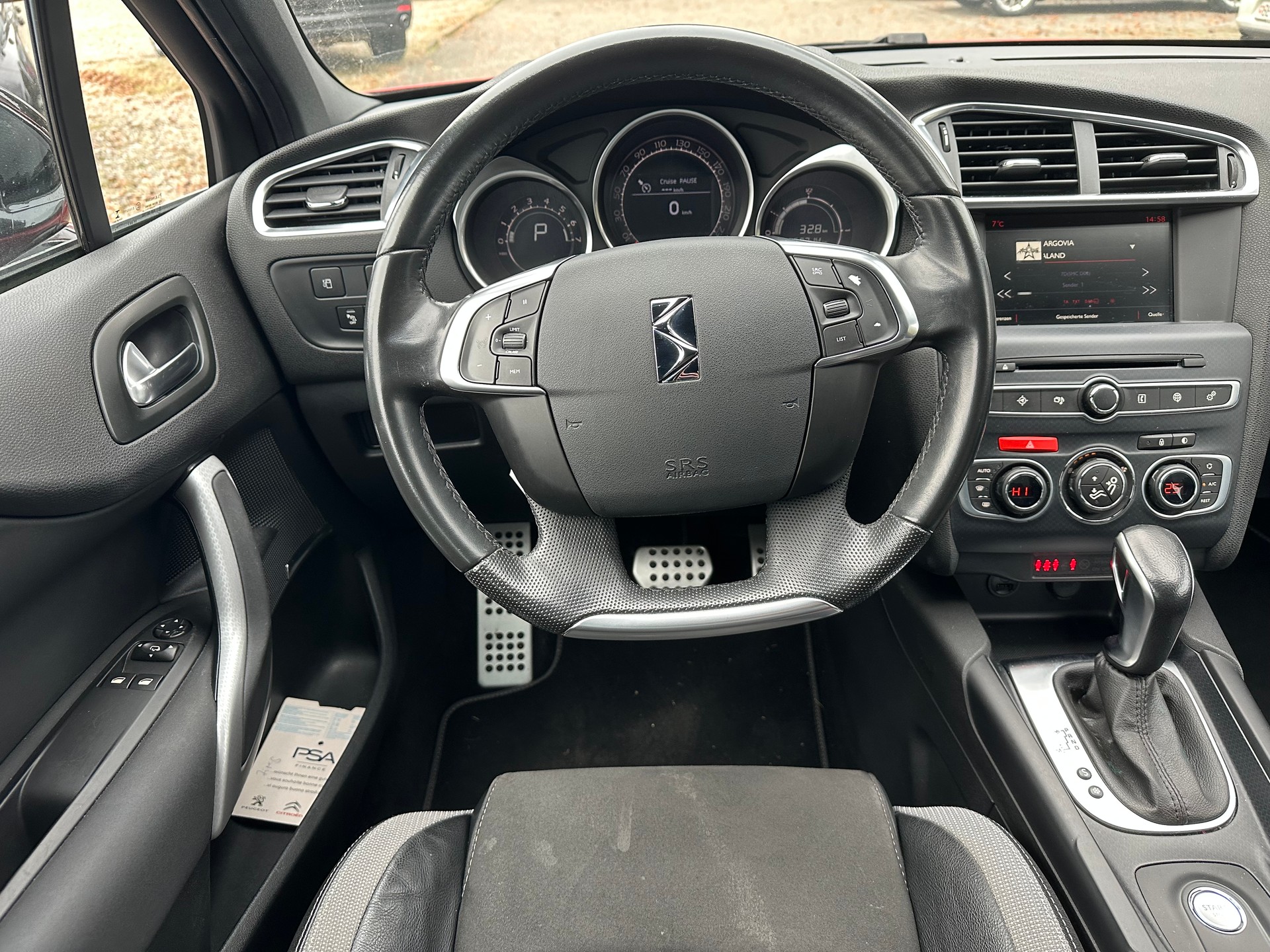 DS AUTOMOBILES DS 4 Crossback 1.6 THP Sport Chic Automatic-image-6