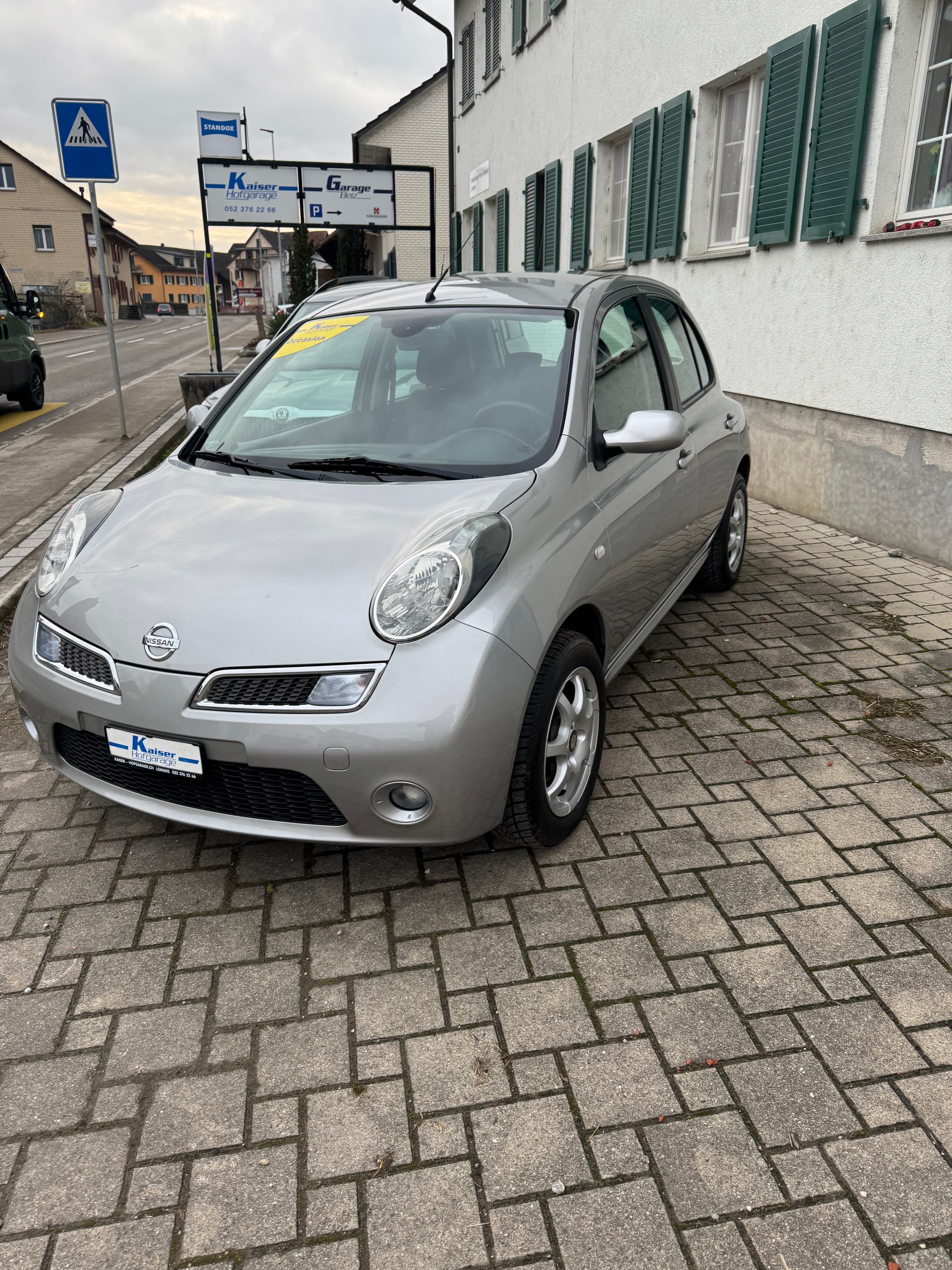 NISSAN Micra 1.6 SR