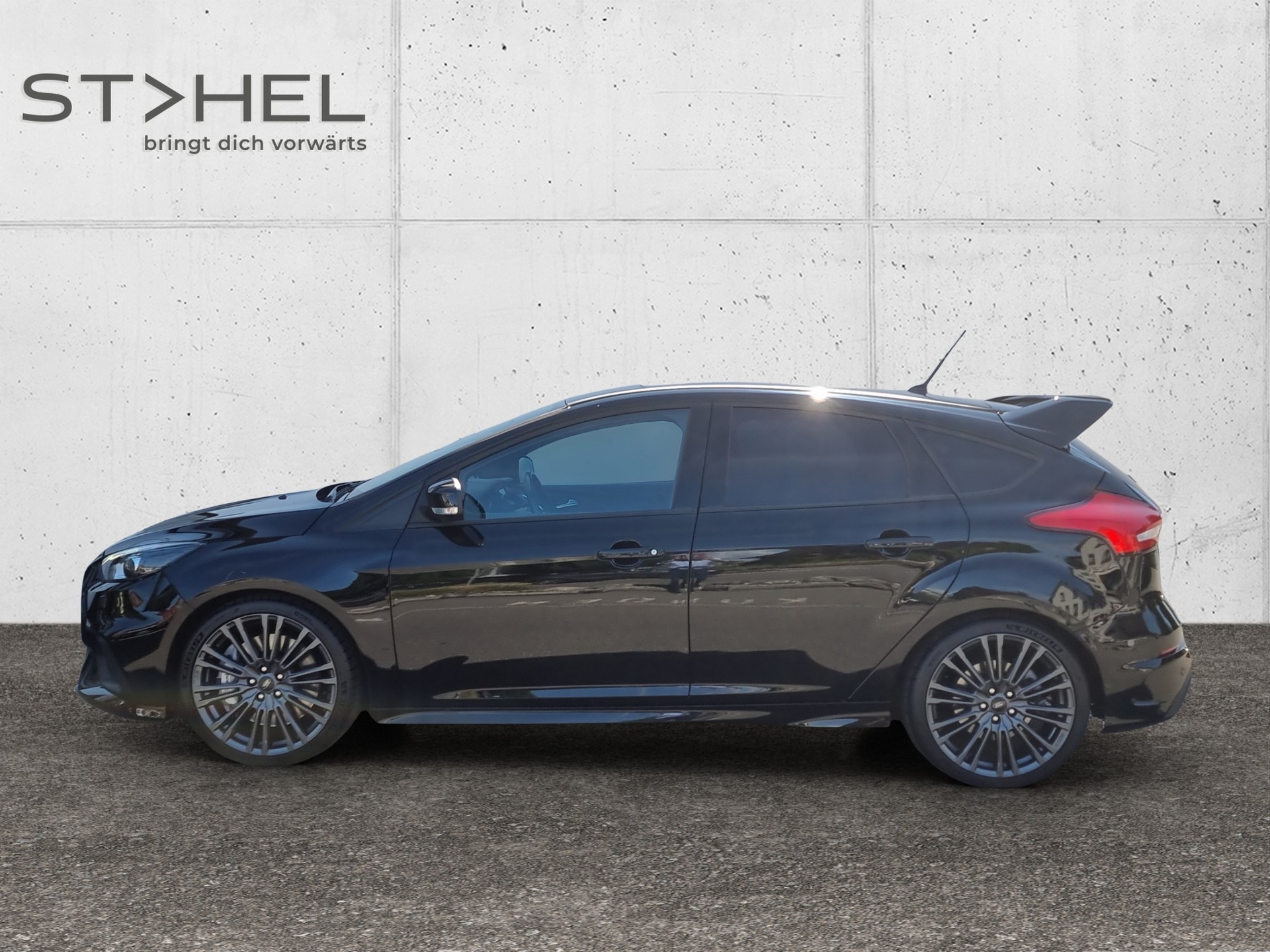 FORD Focus 2.3 EcoB RS-image-1