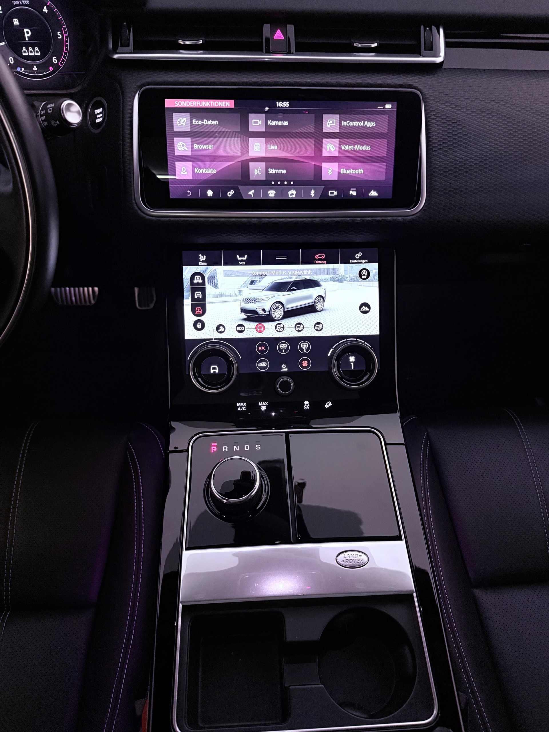 LAND ROVER Range Rover Velar R-Dynamic D300-image-22