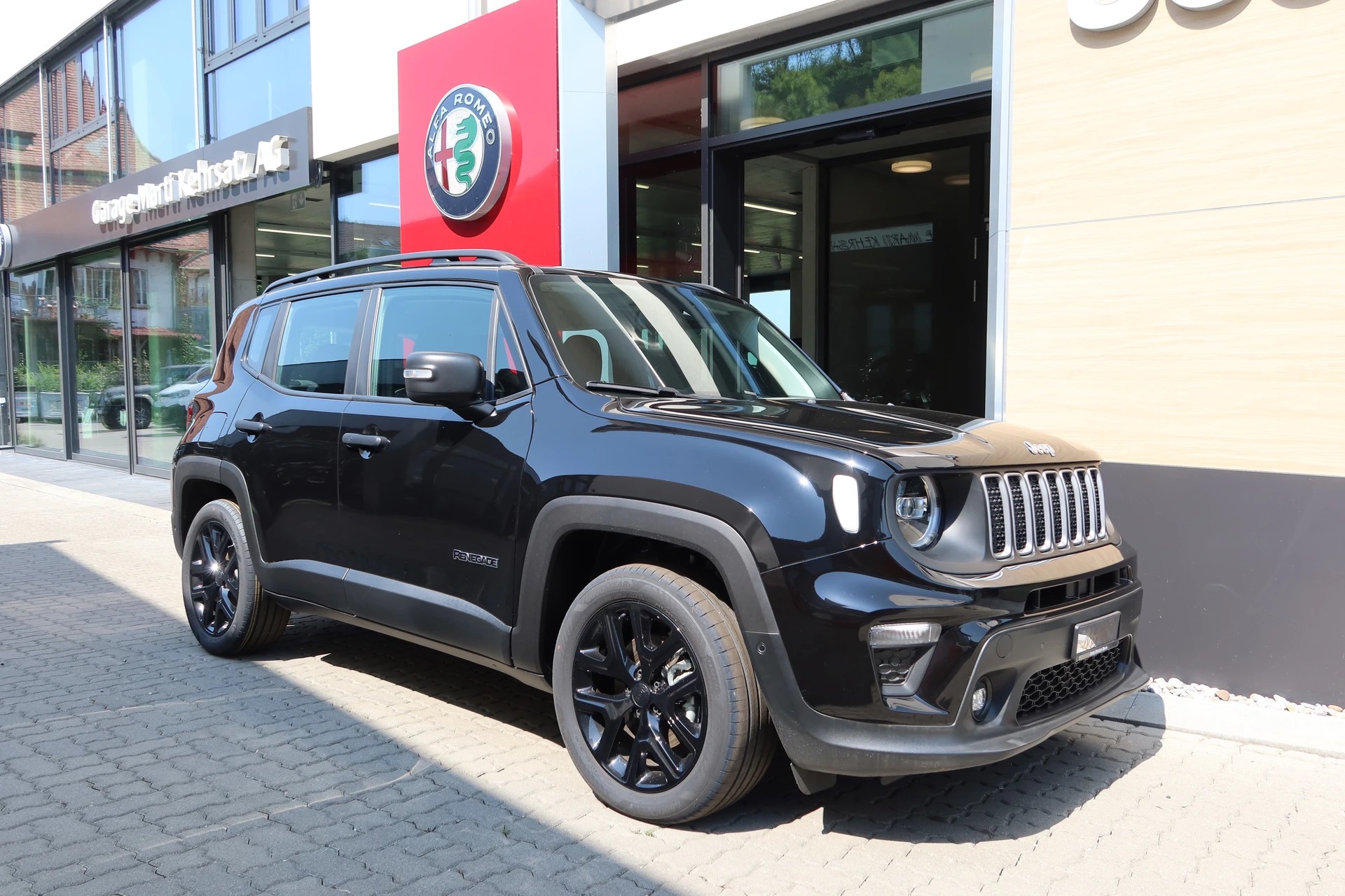 JEEP Renegade 1.5 MHEV Summit-image-1