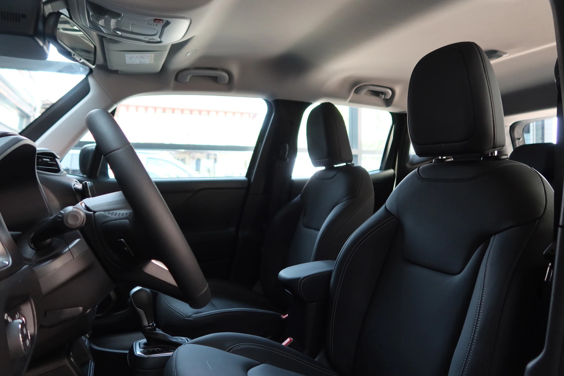 JEEP Renegade 1.5 MHEV Summit-image-7