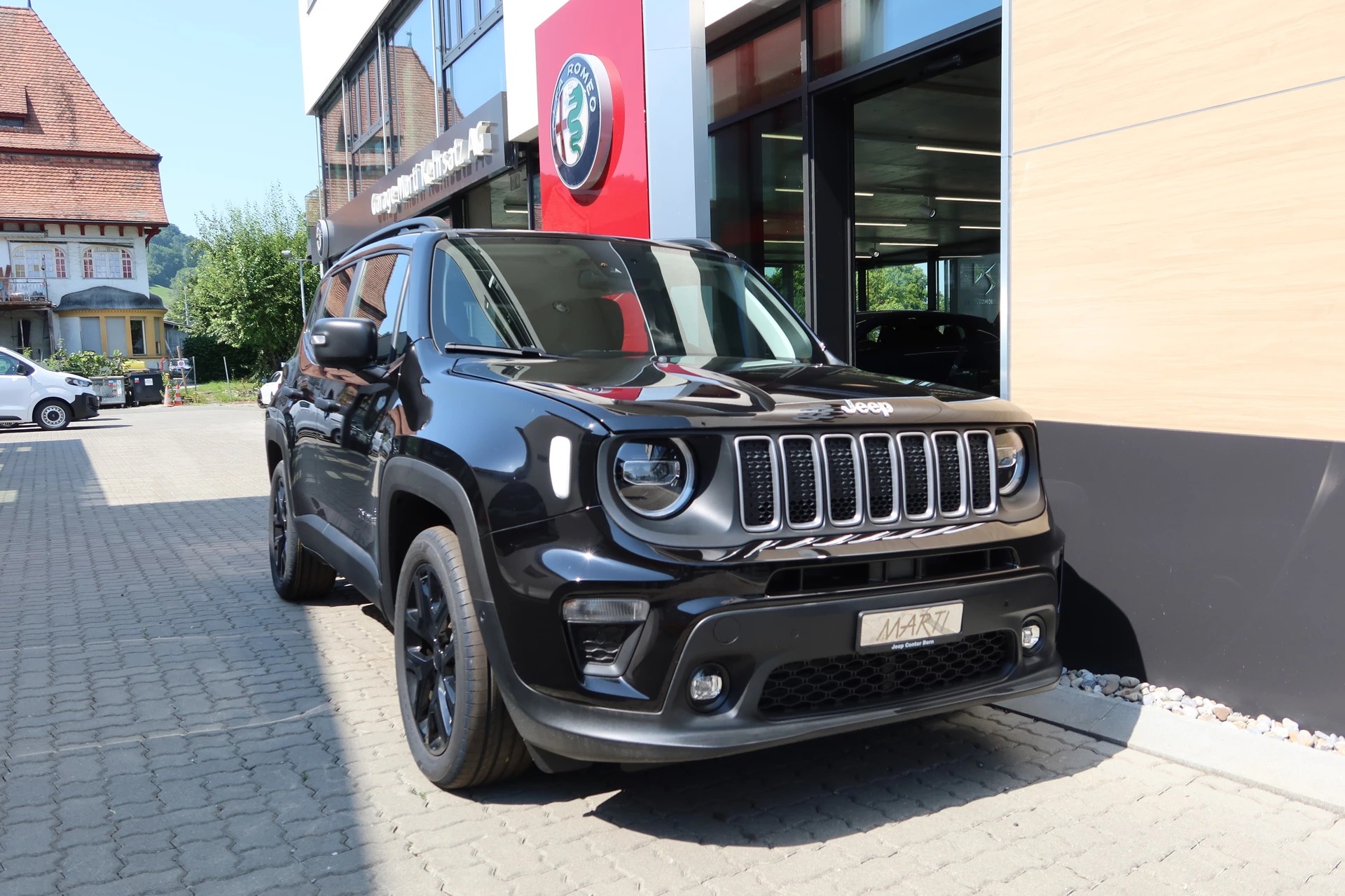 JEEP Renegade 1.5 MHEV Summit-image-2
