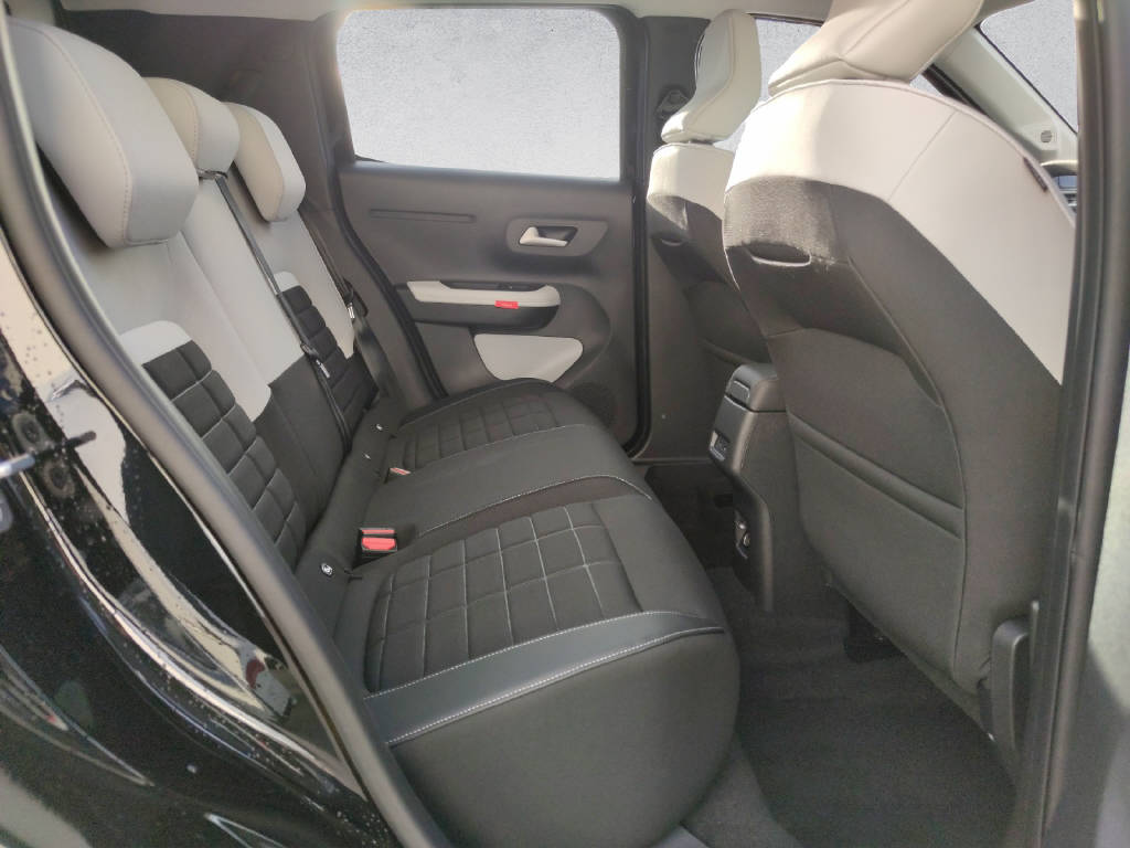 CITROEN C3 1.2 Hybrid Max-image-12