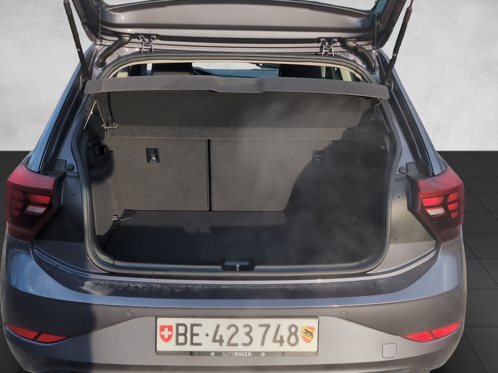 VW Polo 1.0 TSI Basis-image-13