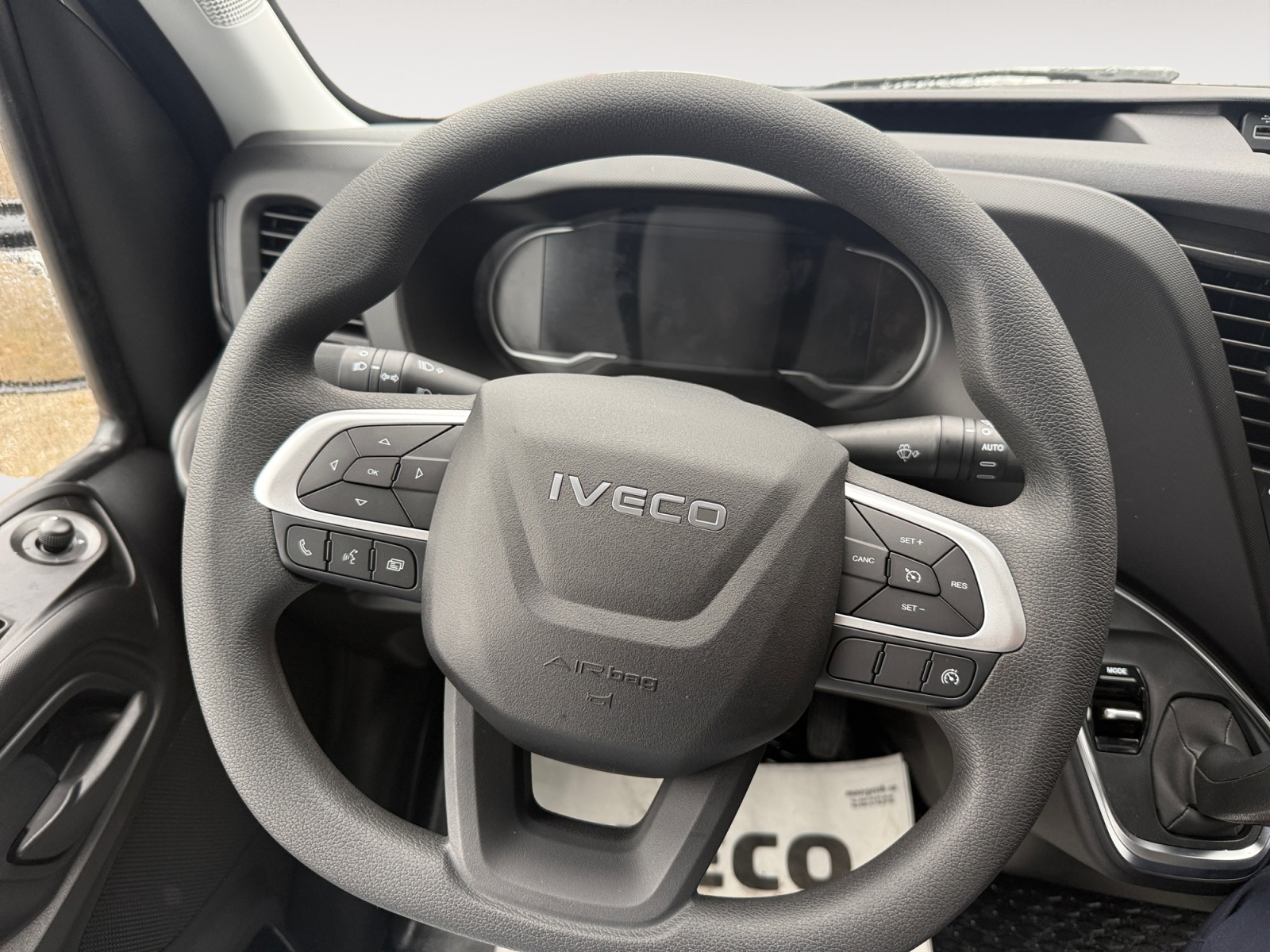 IVECO 35 S 14H A8 V-image-9