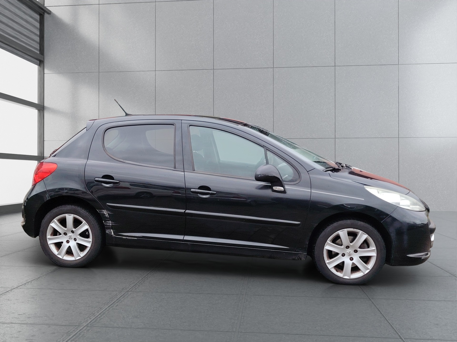 PEUGEOT 207 1.6 16V Sport Automatic-image-7