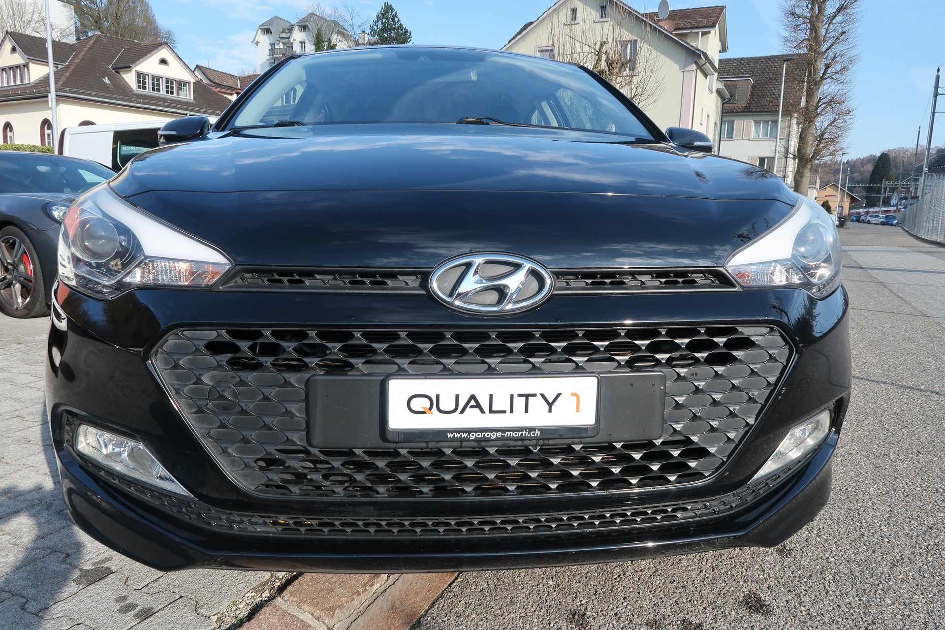 HYUNDAI i20 1.4 Amplia Automatic-image-1