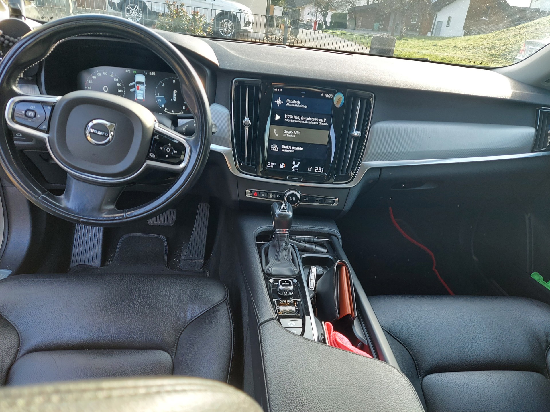 VOLVO V90 D4 Inscription Geartronic-image-4