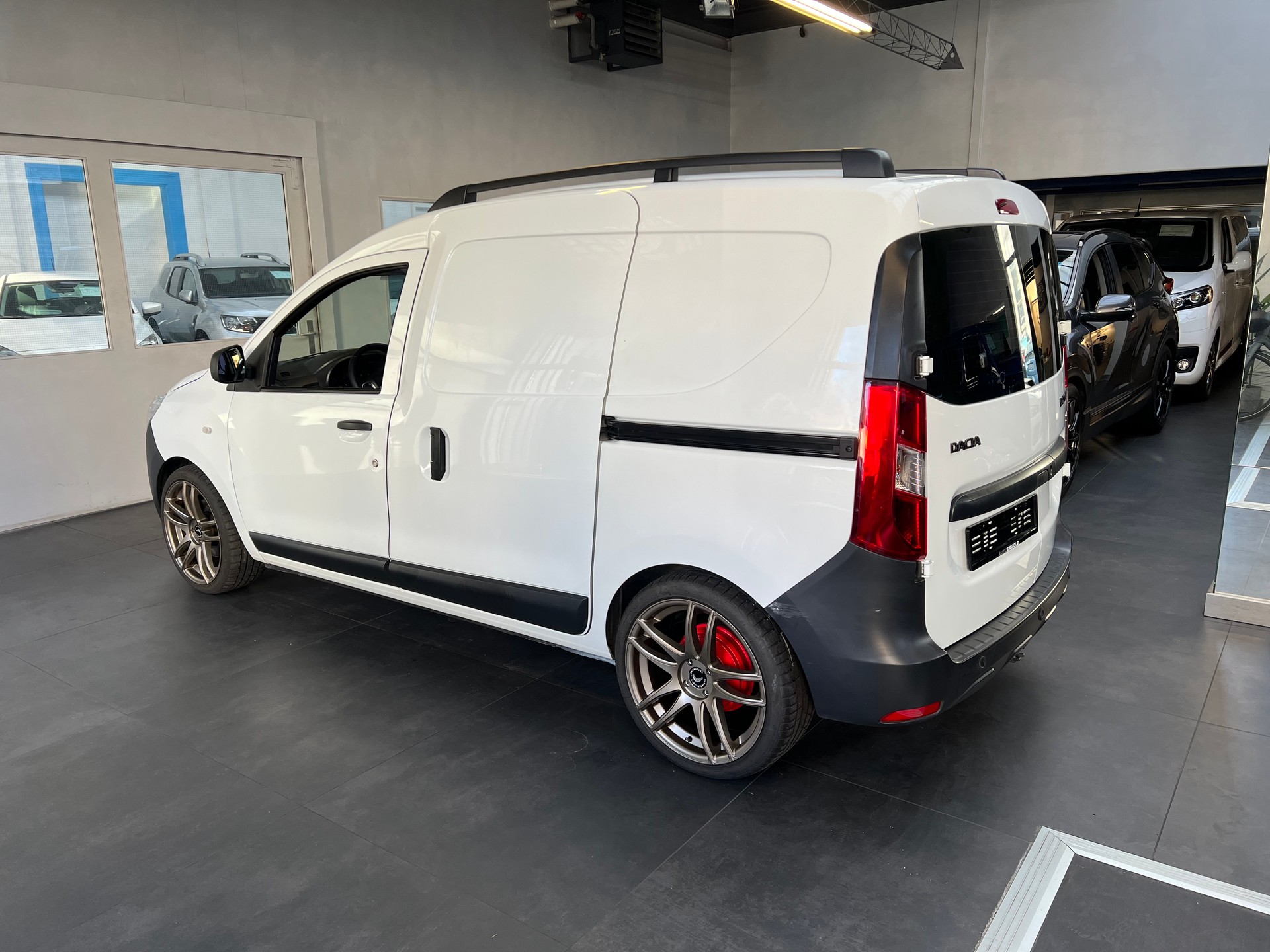 DACIA Dokker Van TCe 130 PF Unlimited-image-1