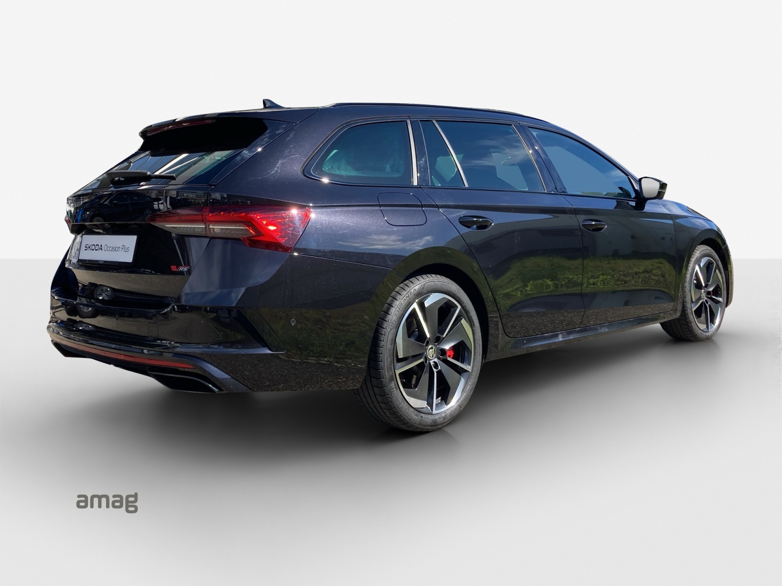 SKODA Octavia Combi 2.0 TSI DSG RS-image-4