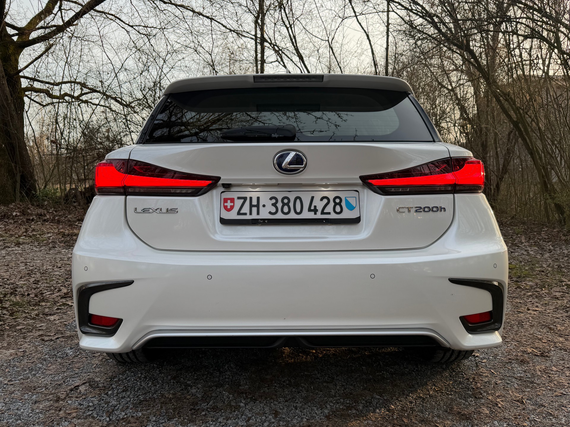 LEXUS CT 200h 1.8 excellence CVT-image-5