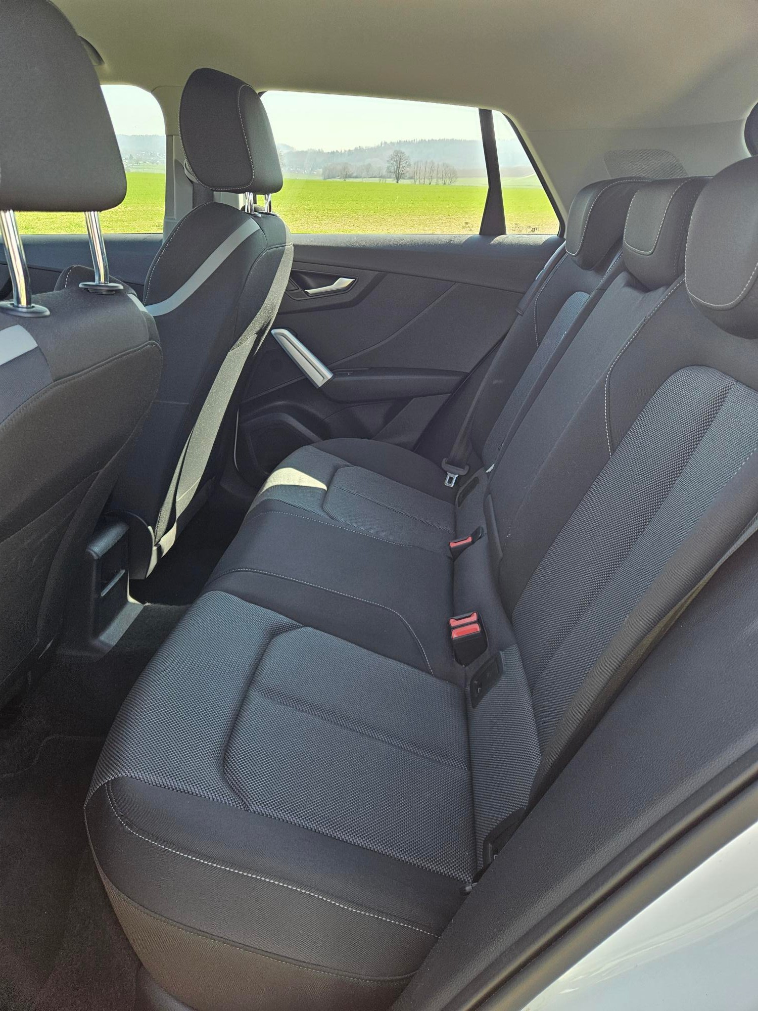 AUDI Q2 40 TFSI Sport quattro S-tronic-image-4