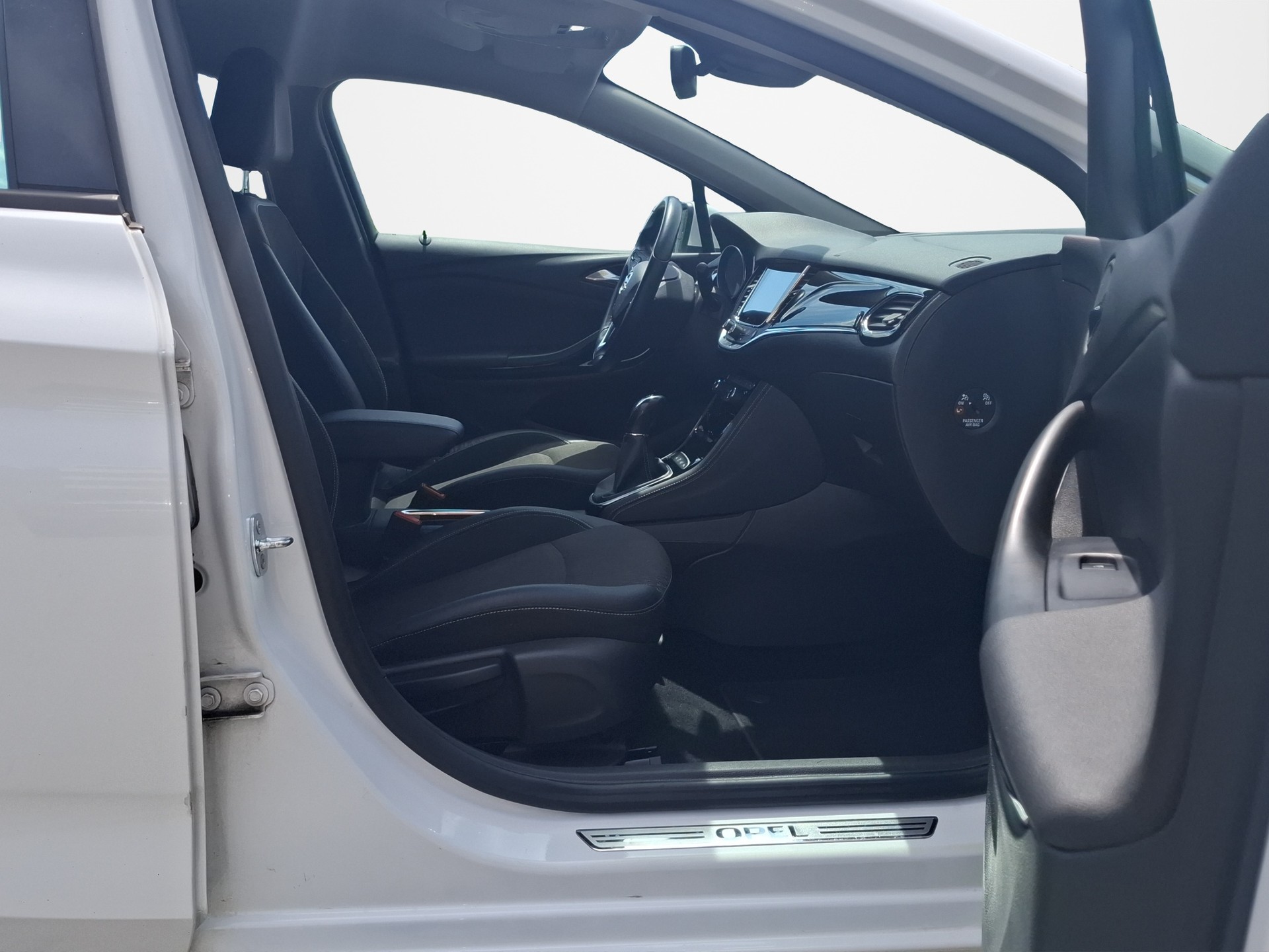 OPEL Astra 1.0i Turbo Excellence-image-9