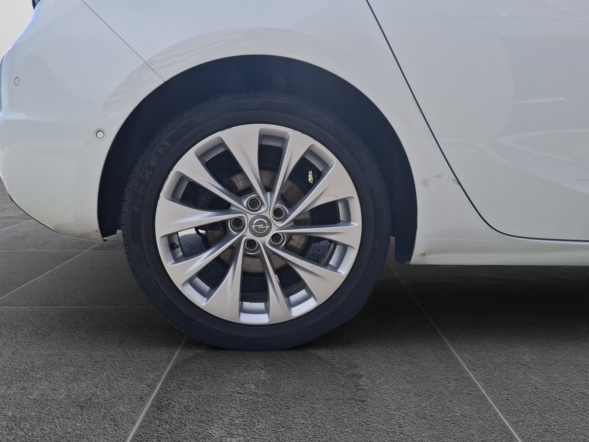 OPEL Astra 1.0i Turbo Excellence-image-11