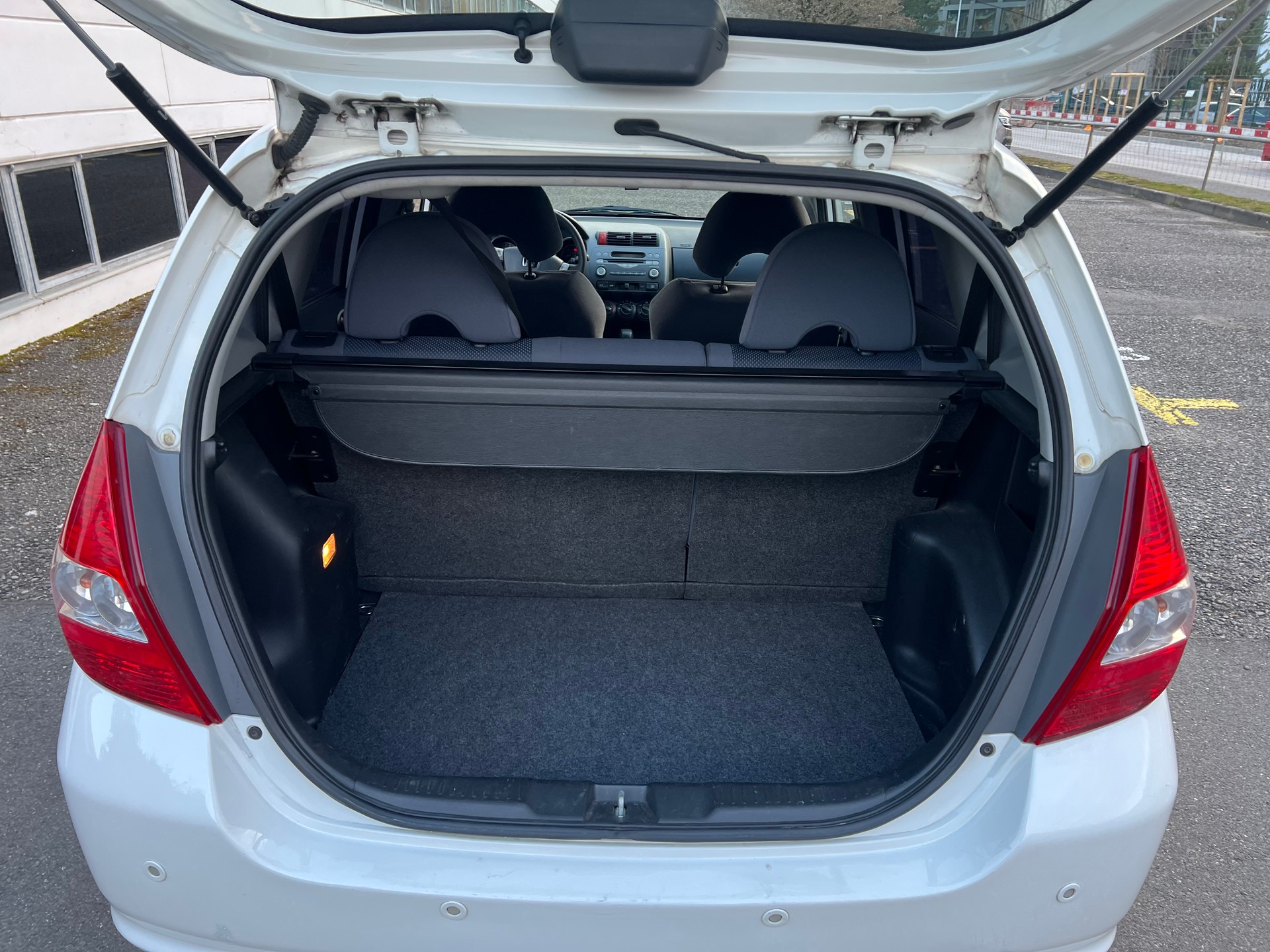 HONDA Jazz 1.4 Automatique-image-8