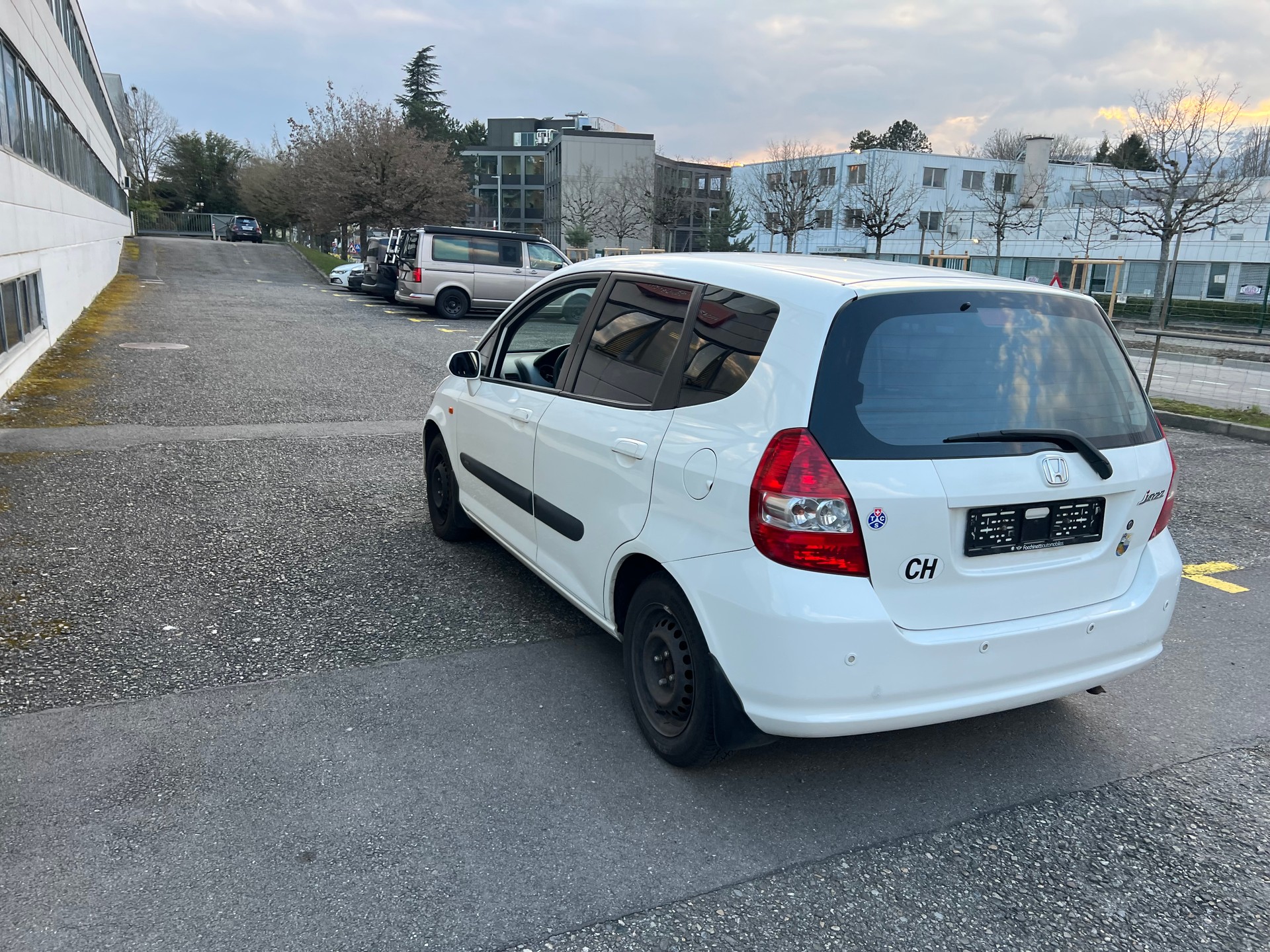 HONDA Jazz 1.4 Automatique-image-7