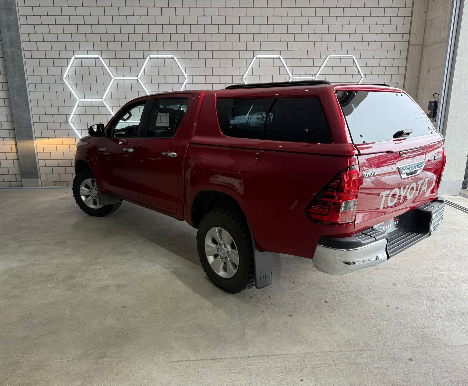 TOYOTA Hilux 2.4D-4D Luna Double Cab 4x4-image-2