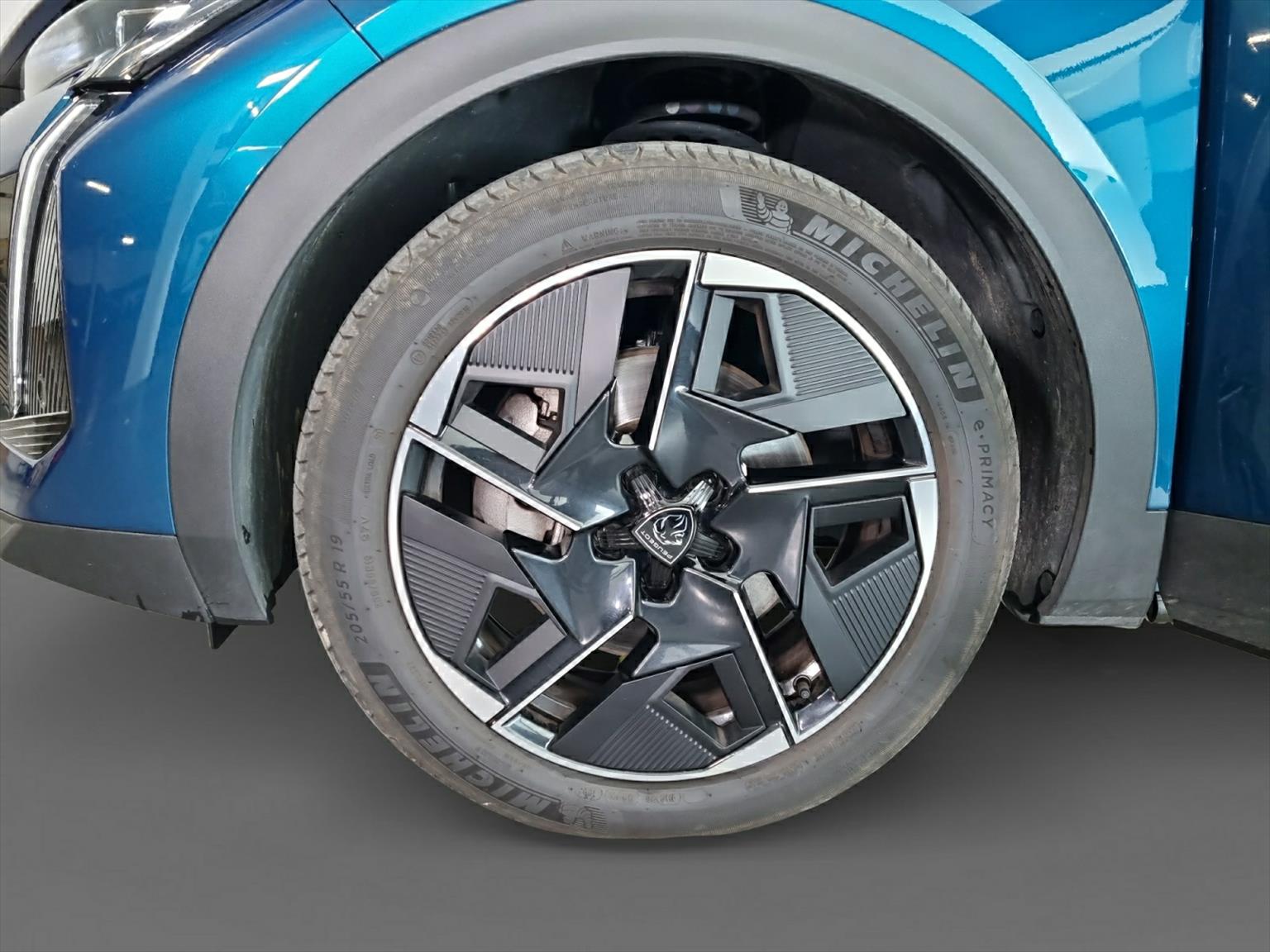 PEUGEOT 408 1.6 PHEV 225 GT-showroom-element-3