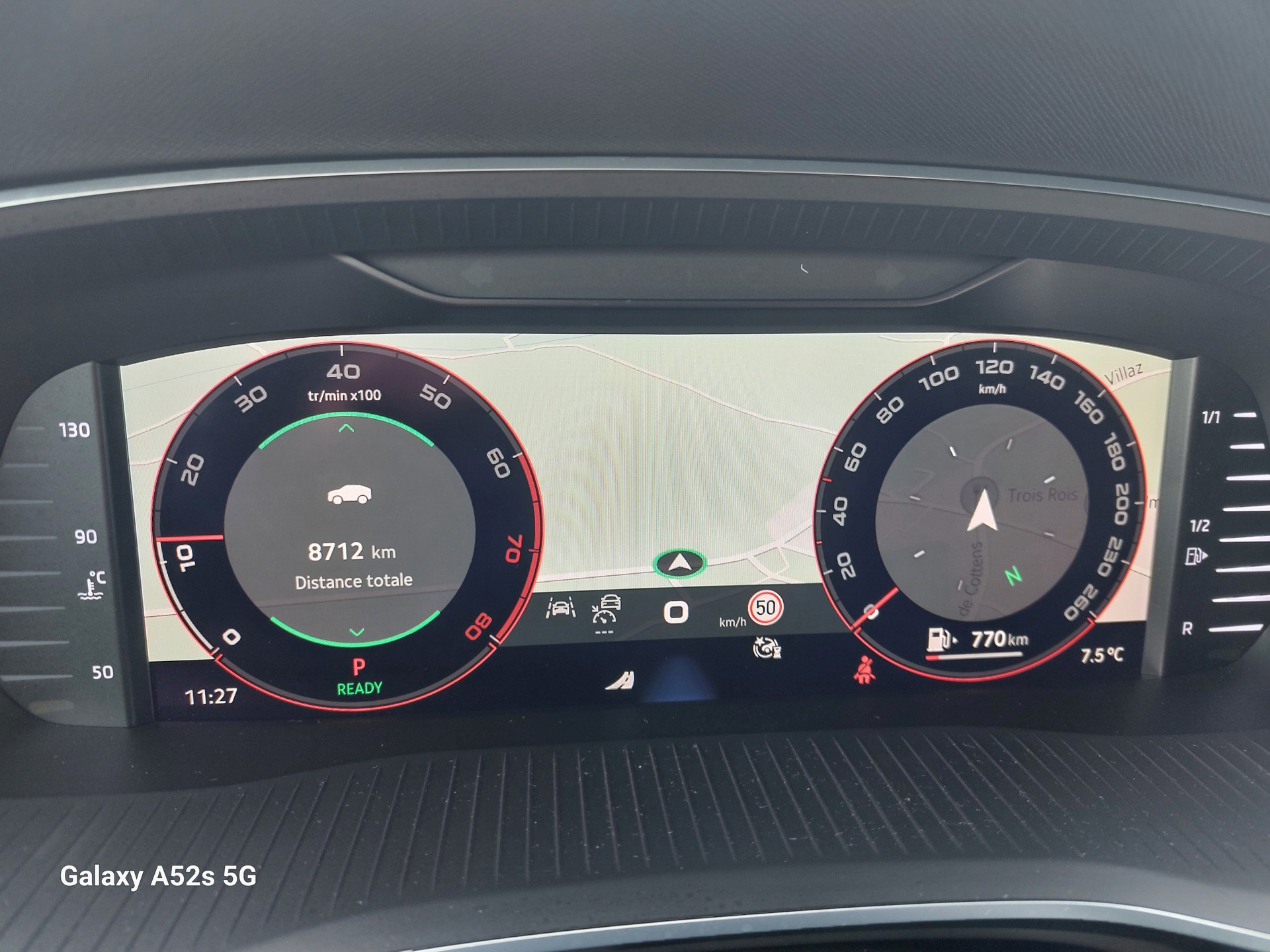 SKODA Octavia Combi 1.5 TSI mHEV DSG Sport Line-image-12