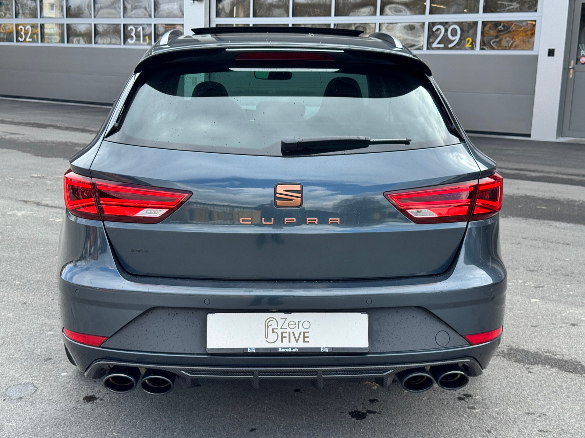 SEAT Leon ST 2.0TSI Cupra R340 4Drive DSG-image-5