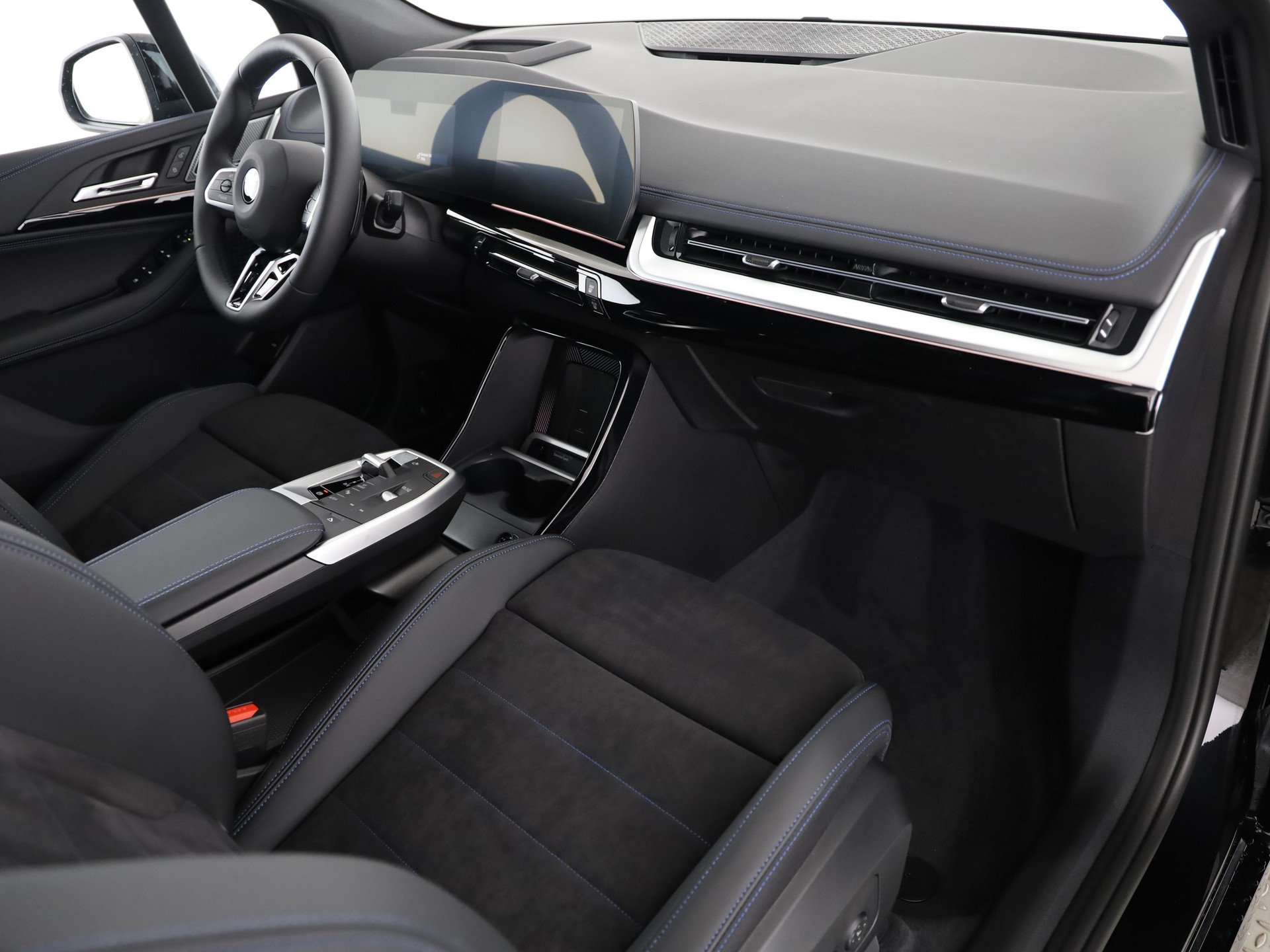 BMW 223i xDrive SDKG Active Tourer-image-14