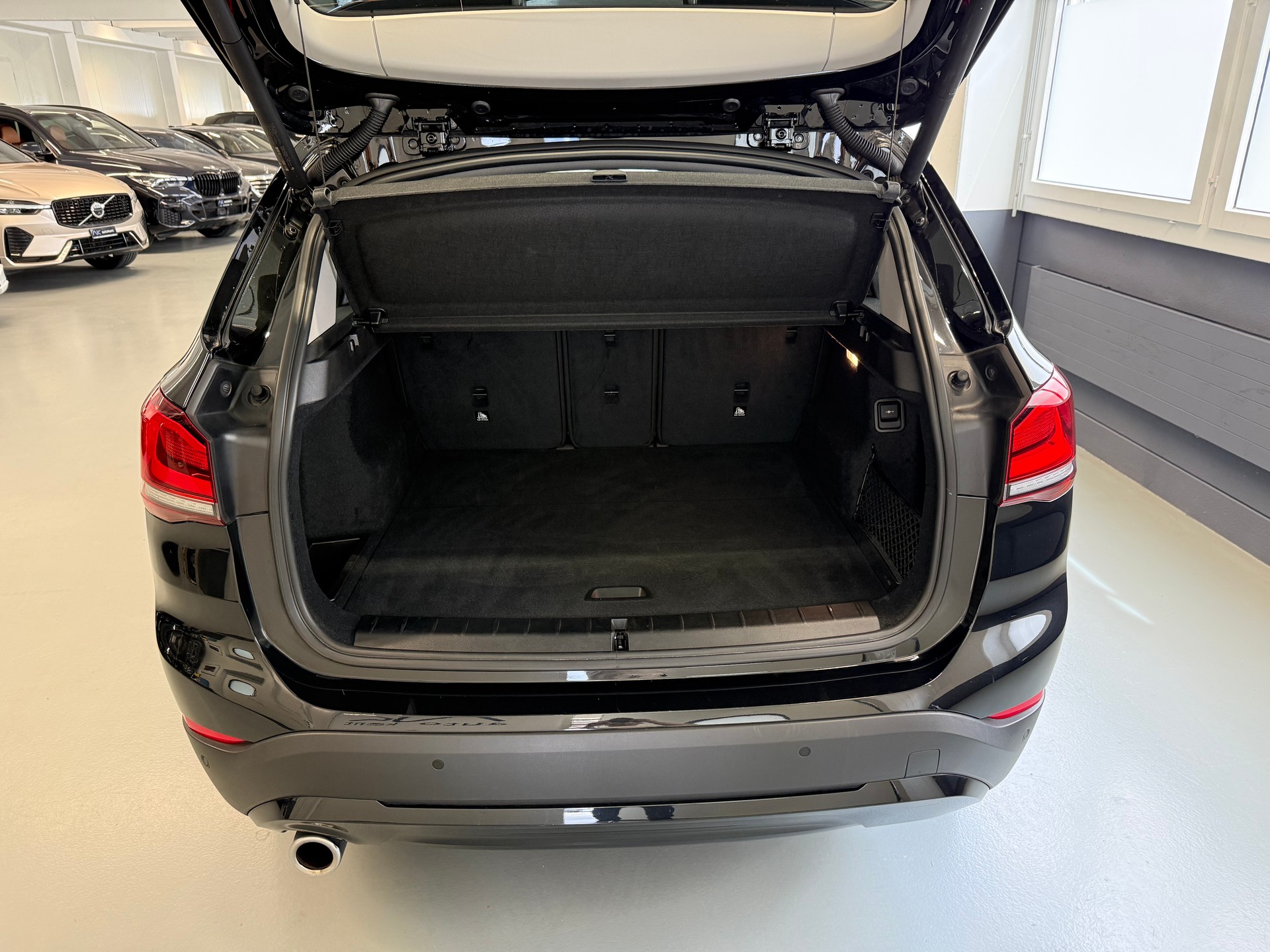 BMW X1 sDrive 18i Steptronic DSK-image-5