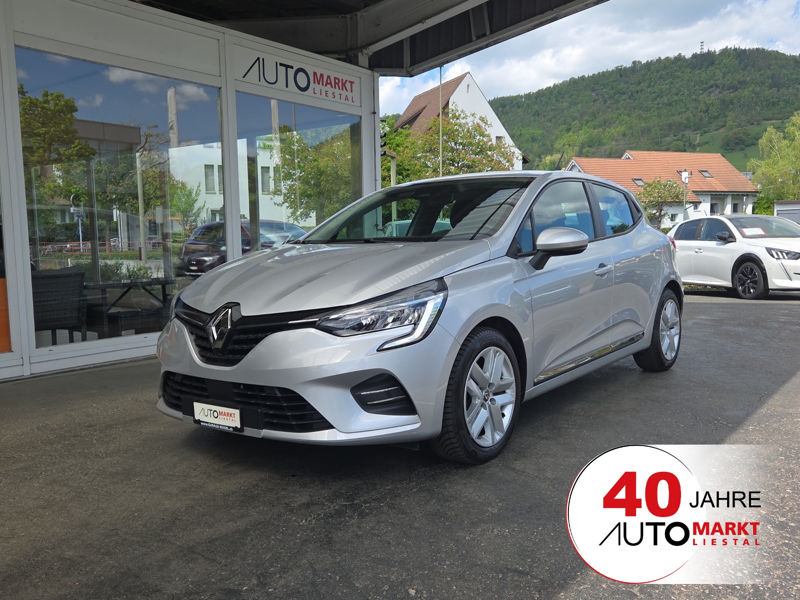 RENAULT Clio 1.0 Zen-image-0