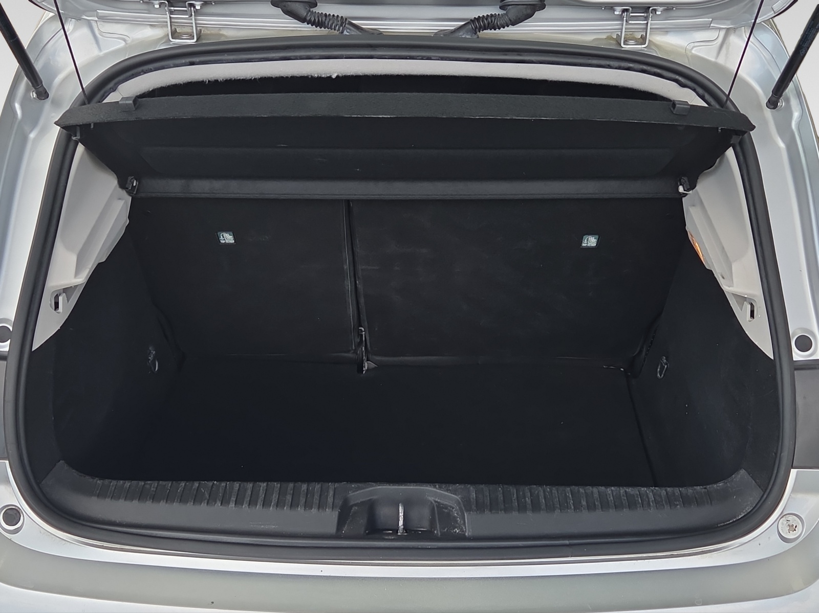 RENAULT Clio 1.0 Zen-image-11