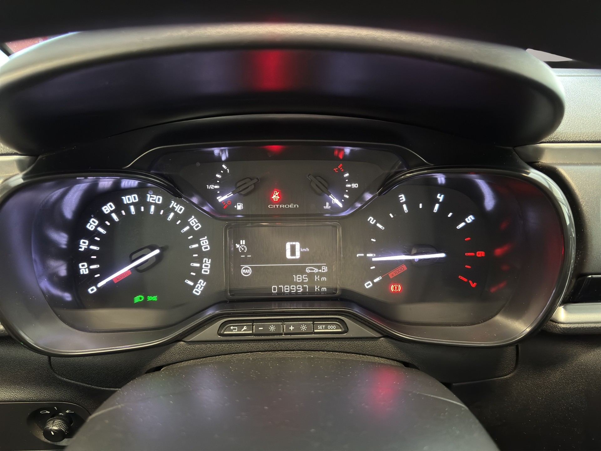 CITROEN C3 1.2i PureTech Feel-image-12