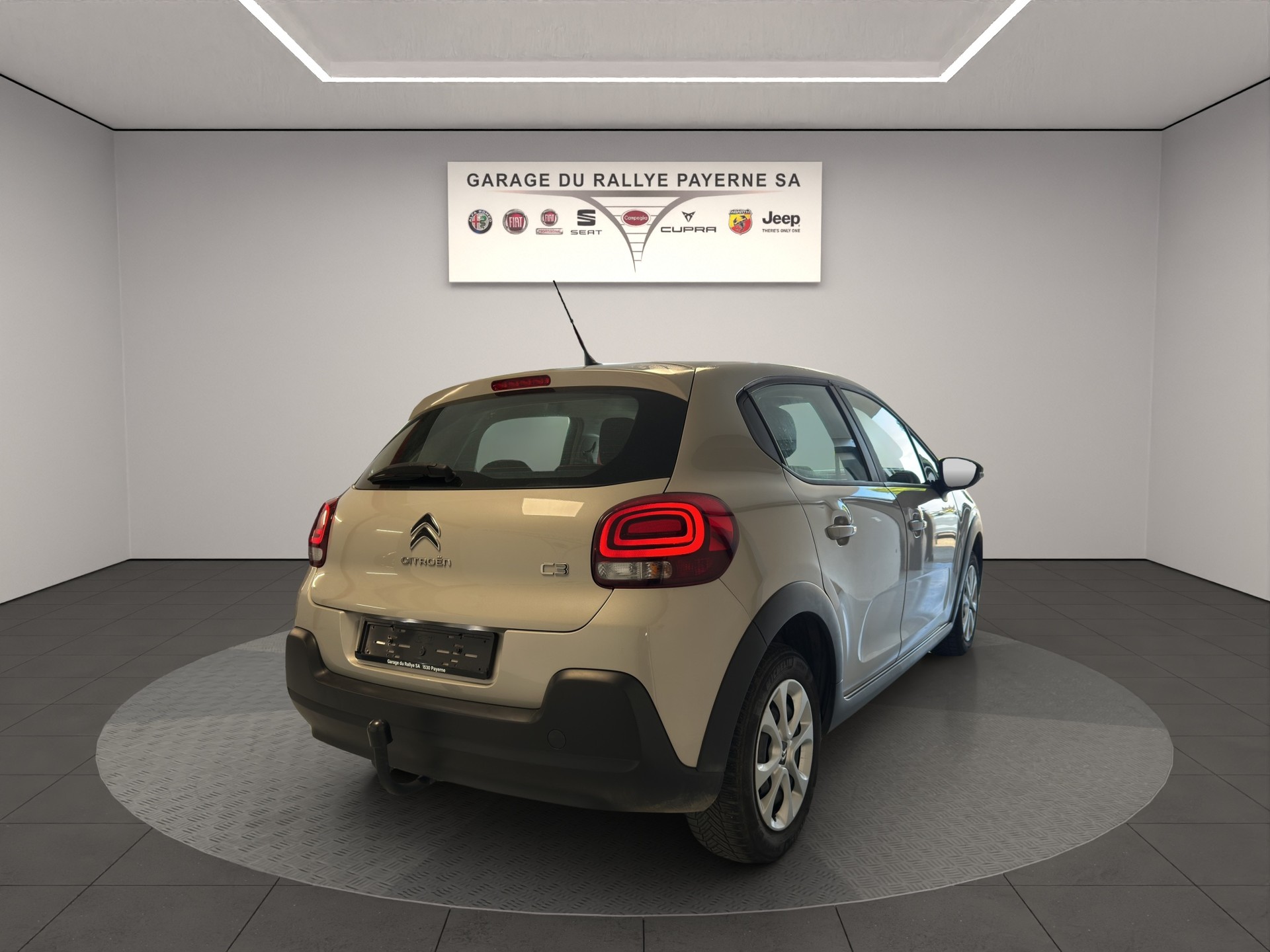 CITROEN C3 1.2i PureTech Feel-image-4