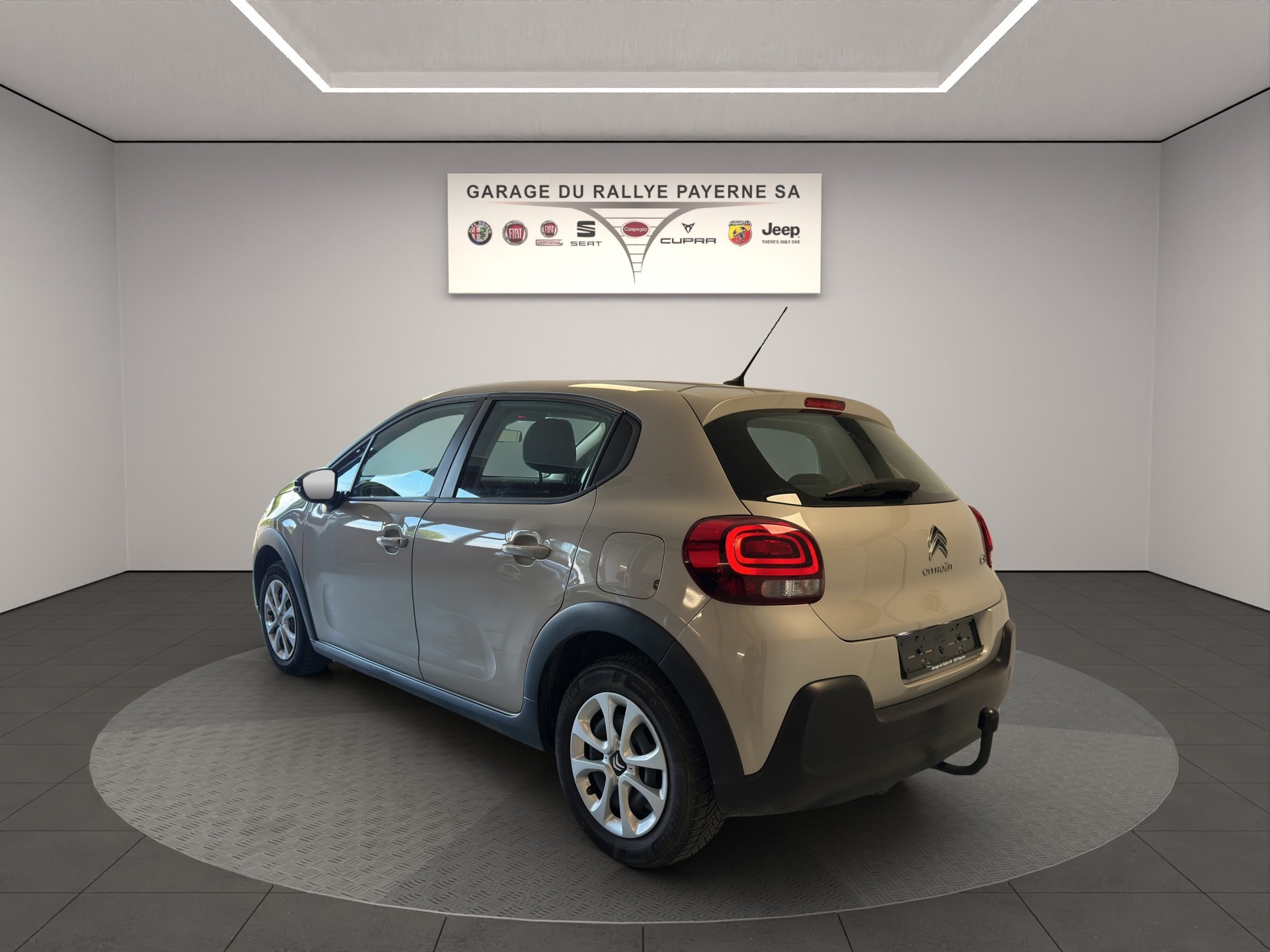 CITROEN C3 1.2i PureTech Feel-image-2