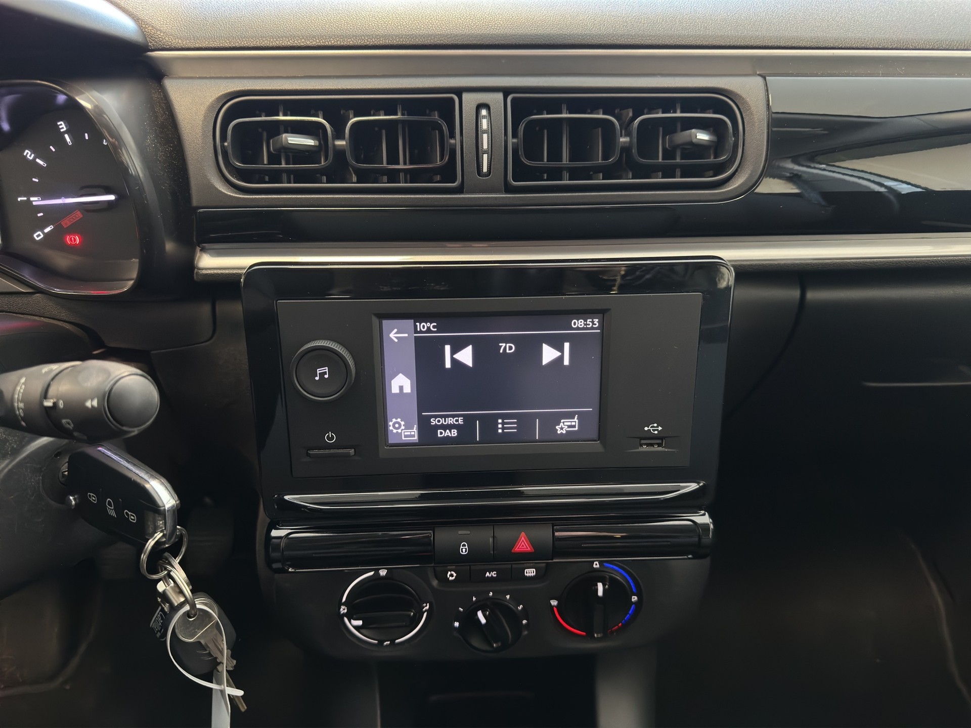 CITROEN C3 1.2i PureTech Feel-image-14