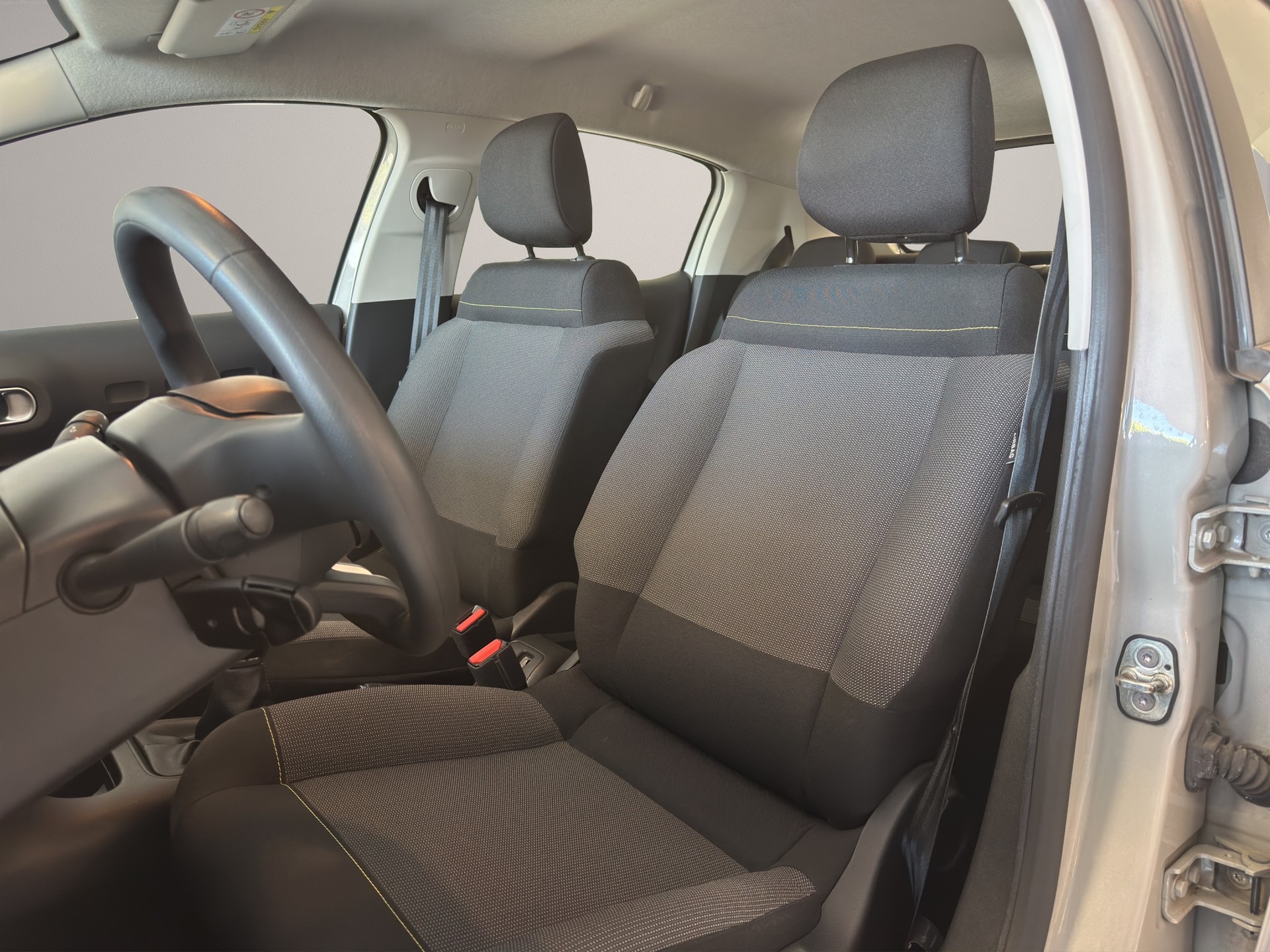 CITROEN C3 1.2i PureTech Feel-image-7