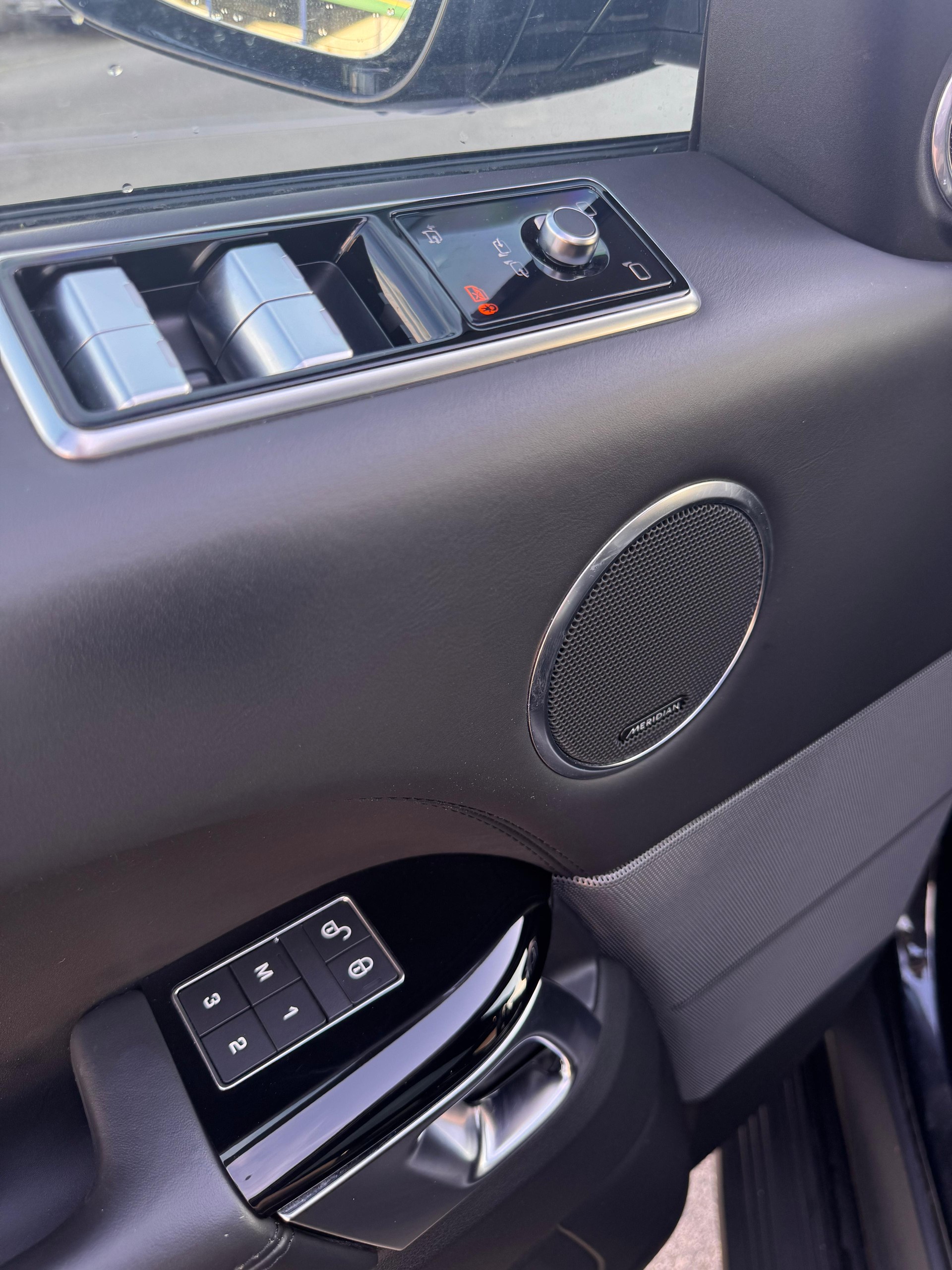 LAND ROVER Range Rover Sport 5.0 V8 S/C HSE Dynamic Automatic-image-5
