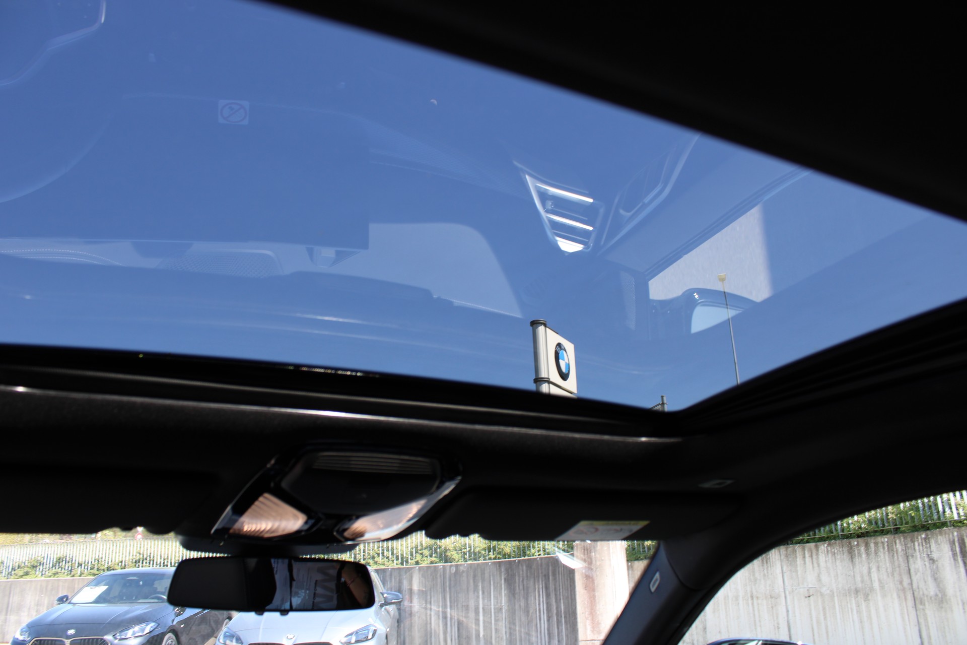 BMW i4 M60 M Sport Pro-image-14