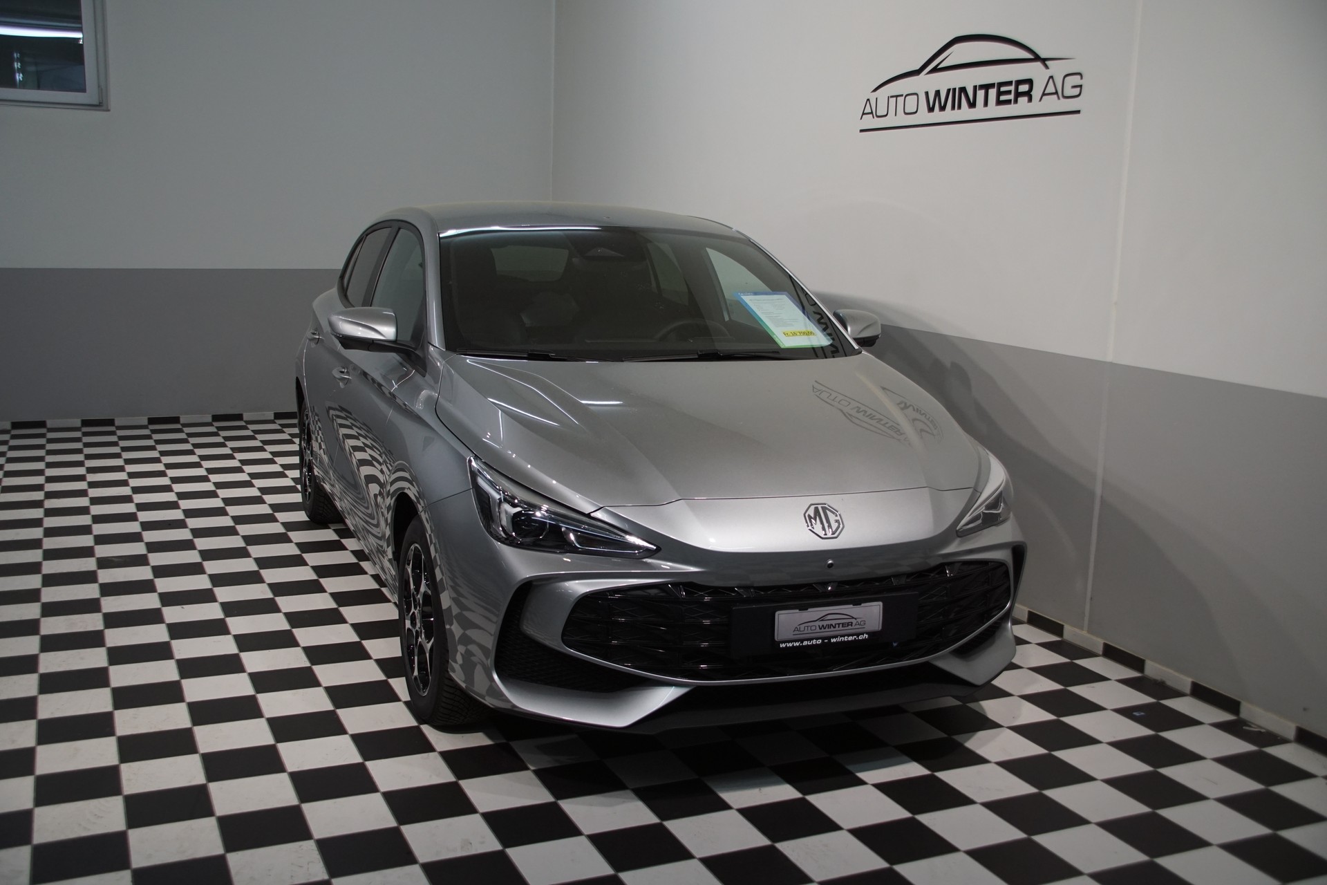 MG 3 1.5 Hybrid Luxury Automat ++SWISS++-image-4