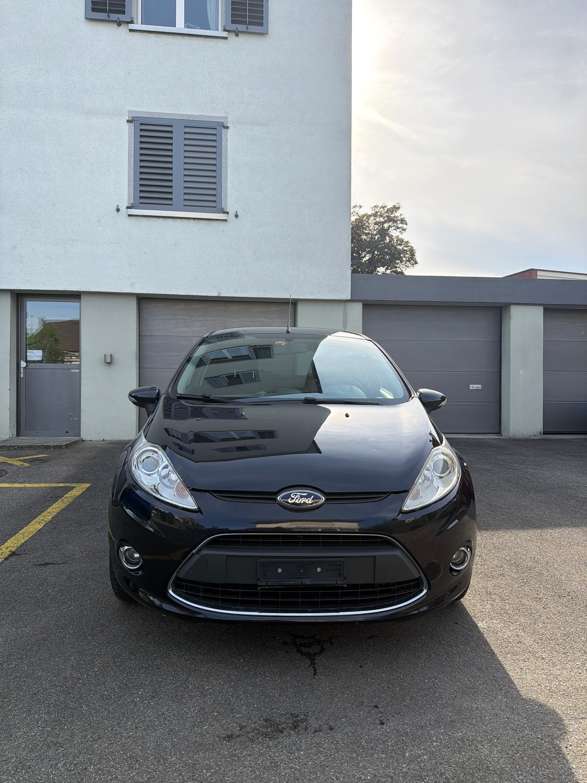 FORD Fiesta 1.4 16V Titanium-image-0